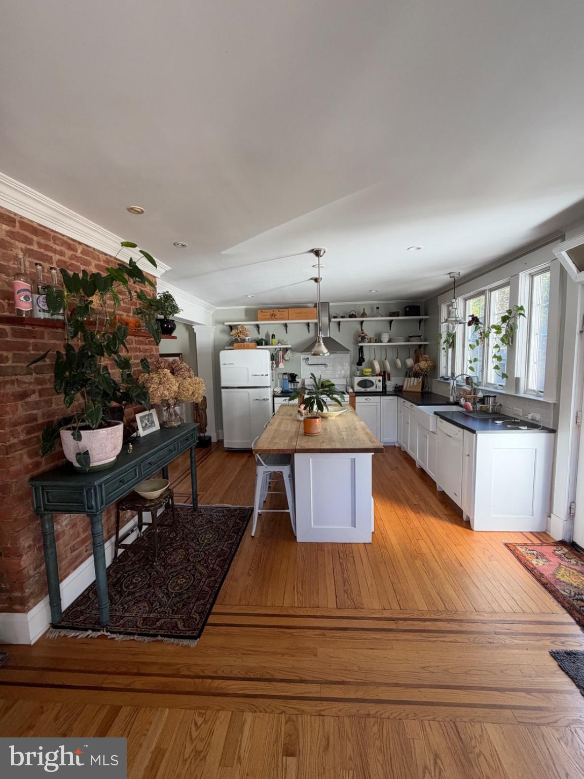 5806 CLEARSPRING ROAD