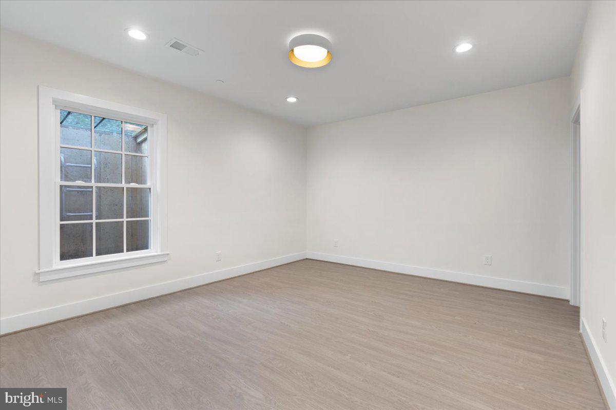 KENT - Residential