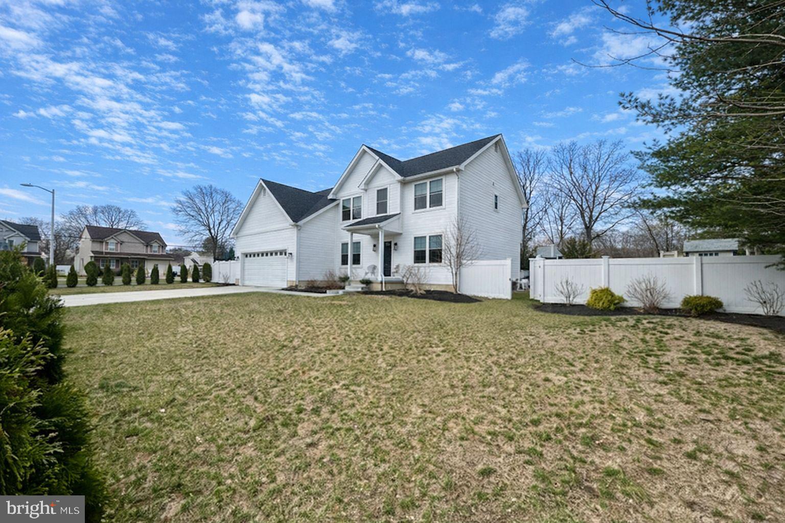 442 WATERFORDS EDGE COURT