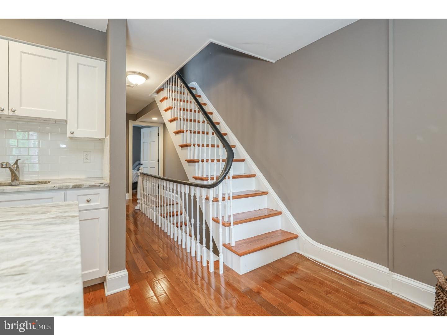 GRADUATE HOSPITAL - Residential Income