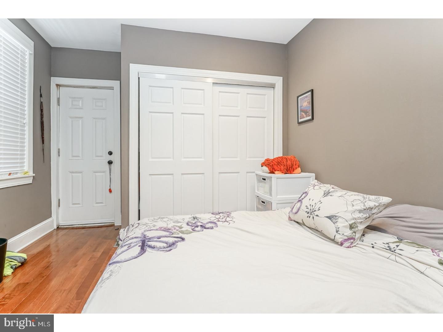 GRADUATE HOSPITAL - Residential Income