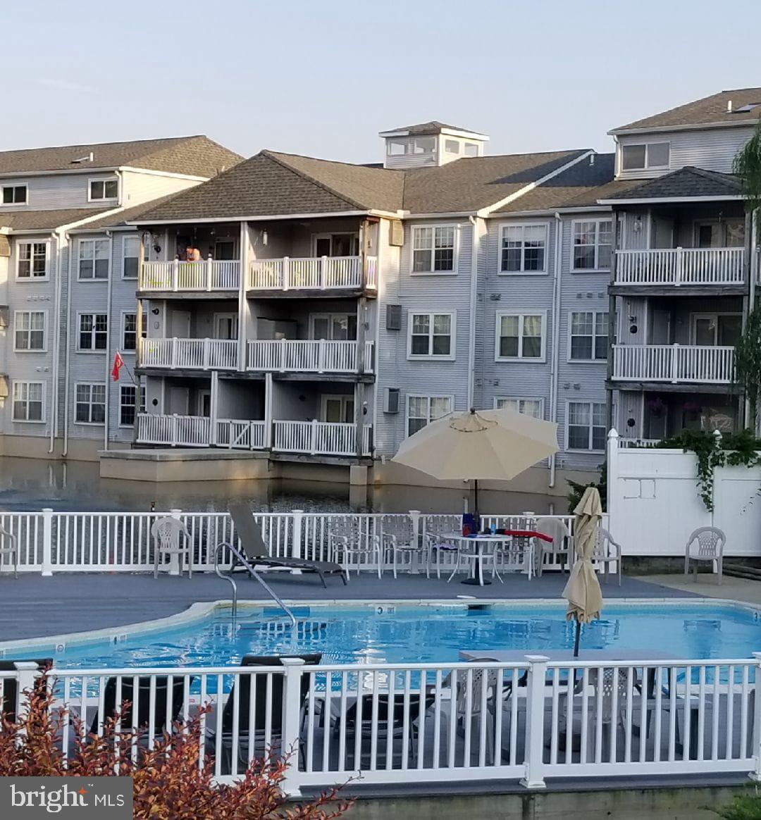 WATERS EDGE - Residential