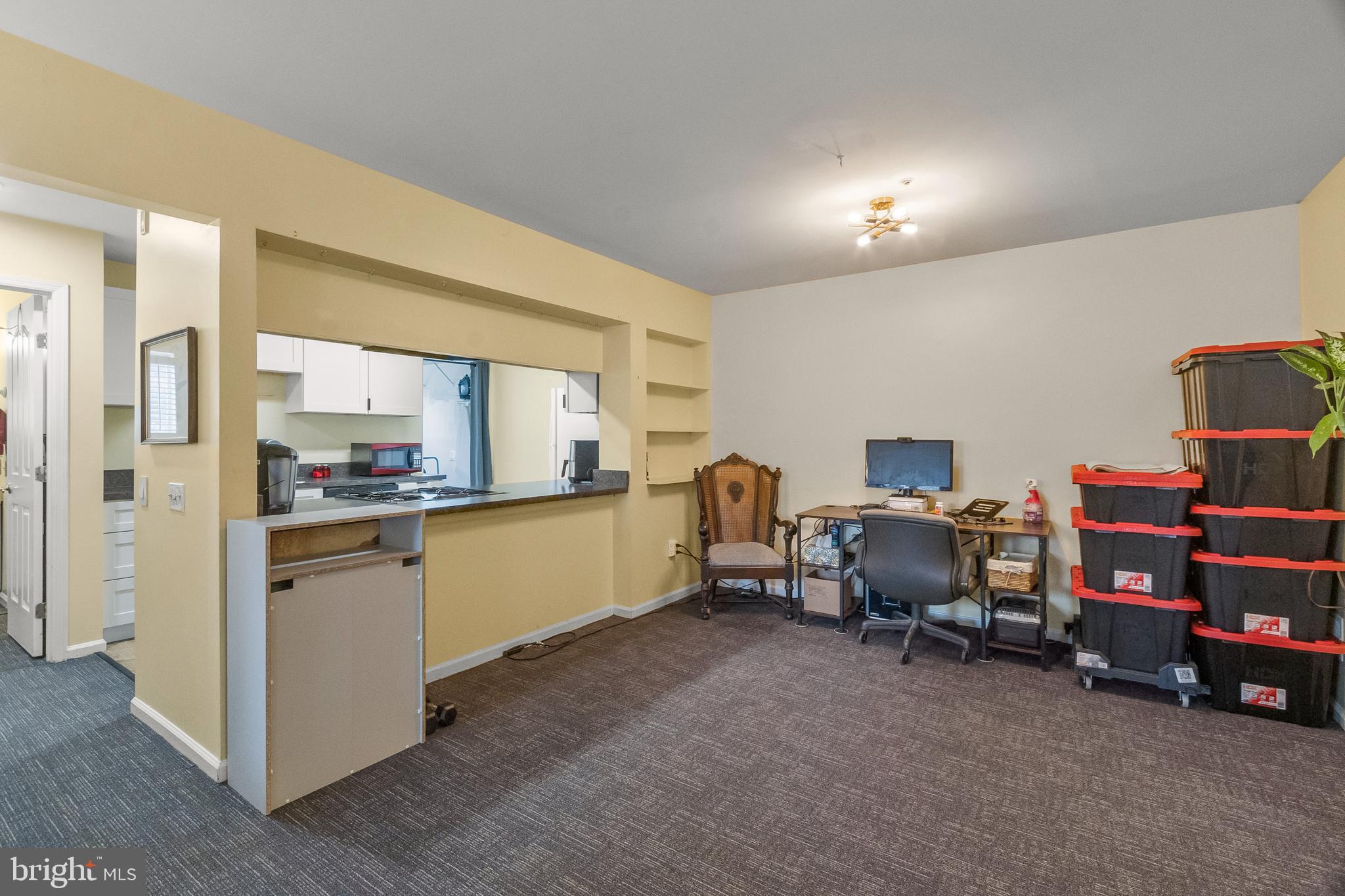 WATERS EDGE - Residential