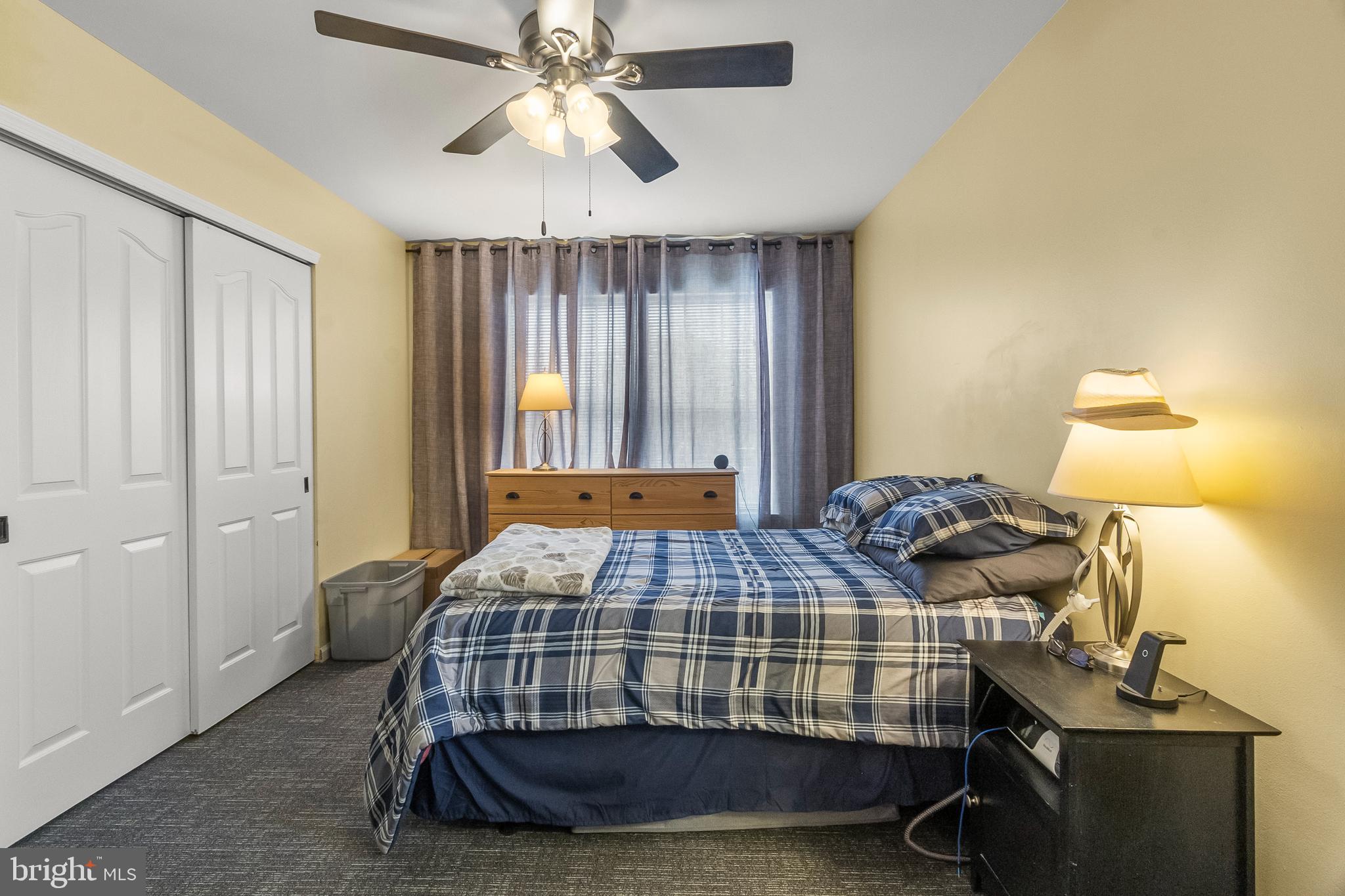 WATERS EDGE - Residential