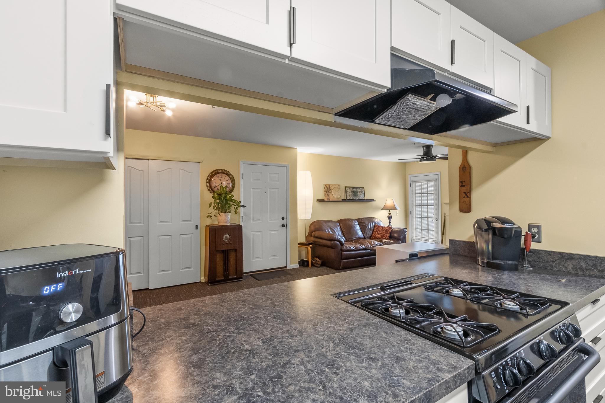 WATERS EDGE - Residential