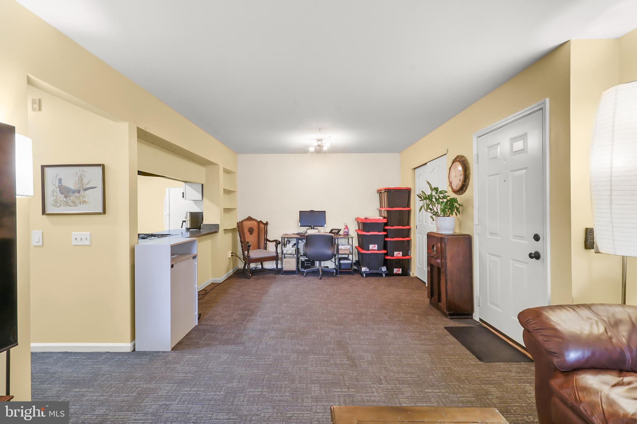 WATERS EDGE - Residential