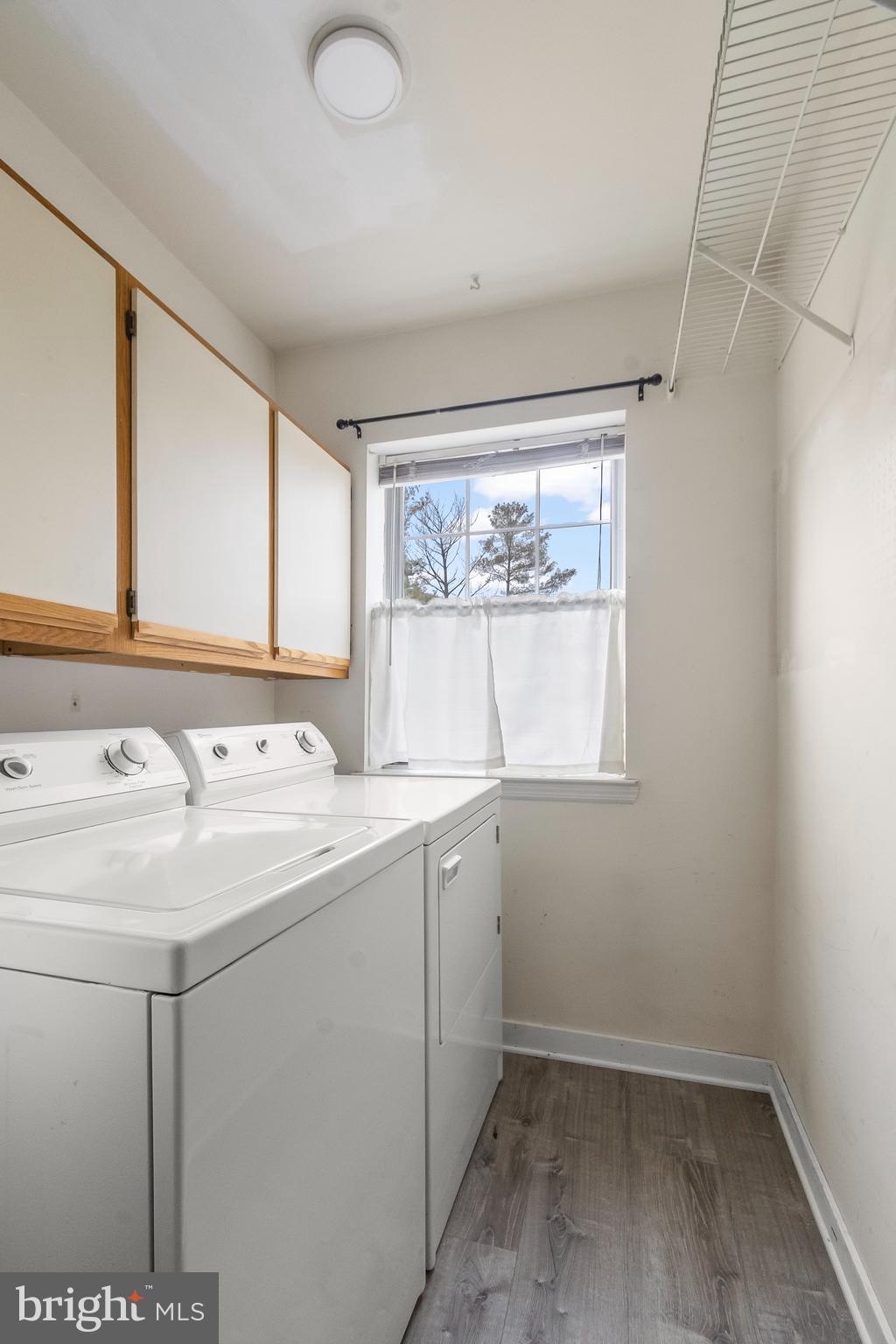 WATERS EDGE - Residential