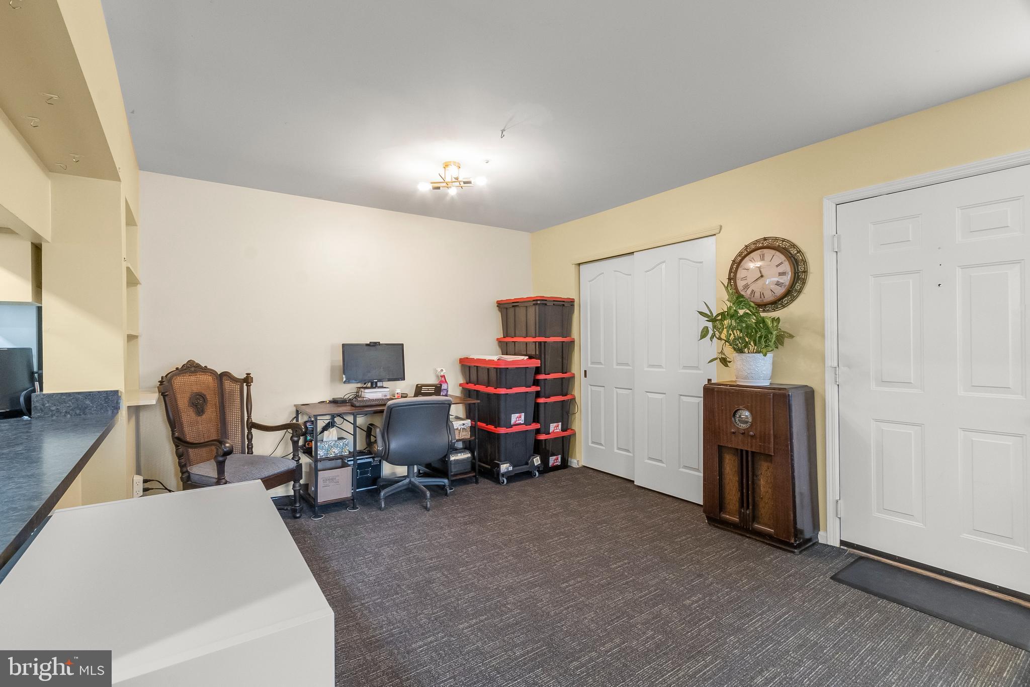 WATERS EDGE - Residential