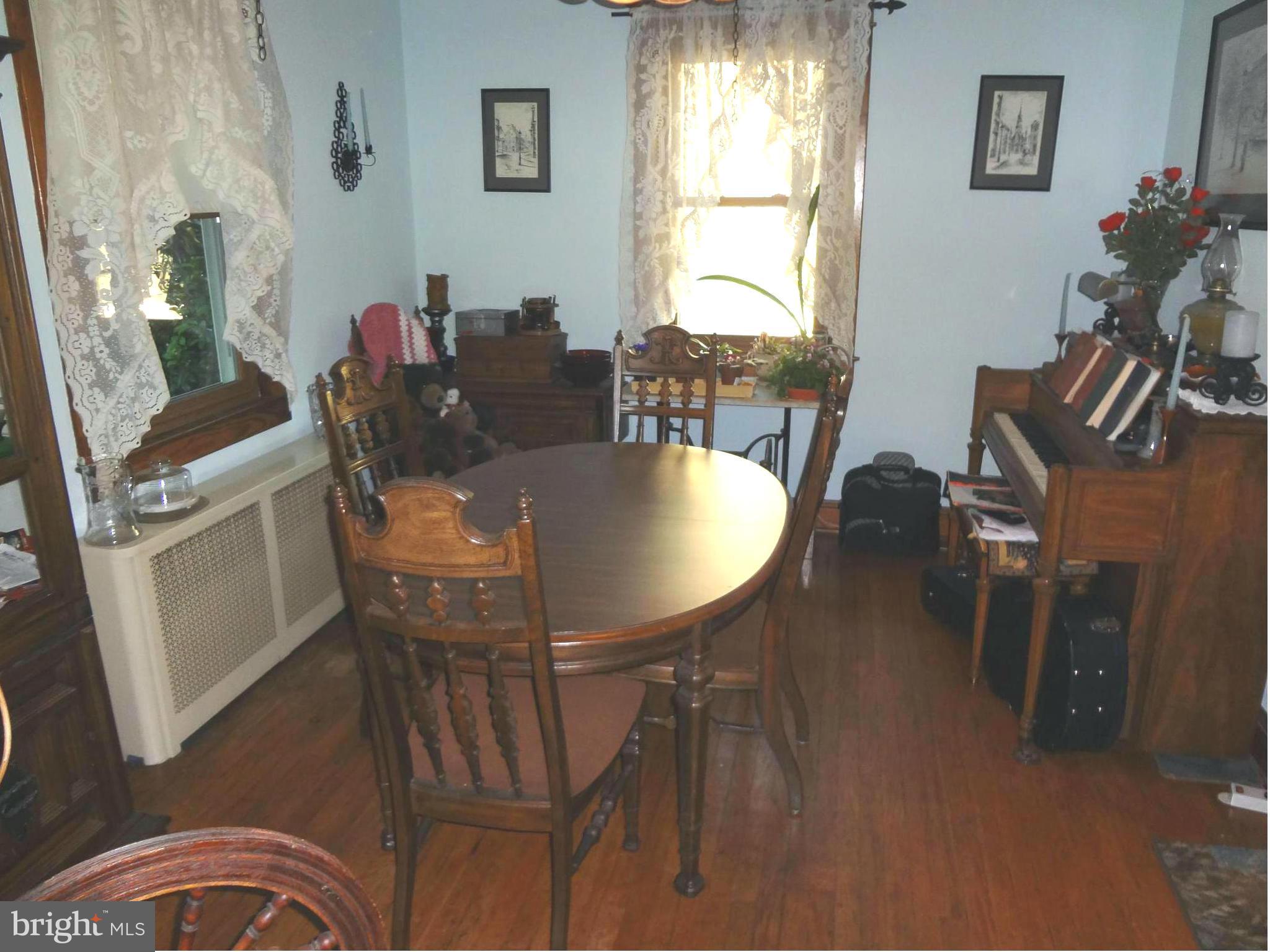 HALETHORPE HEIGHTS - Residential