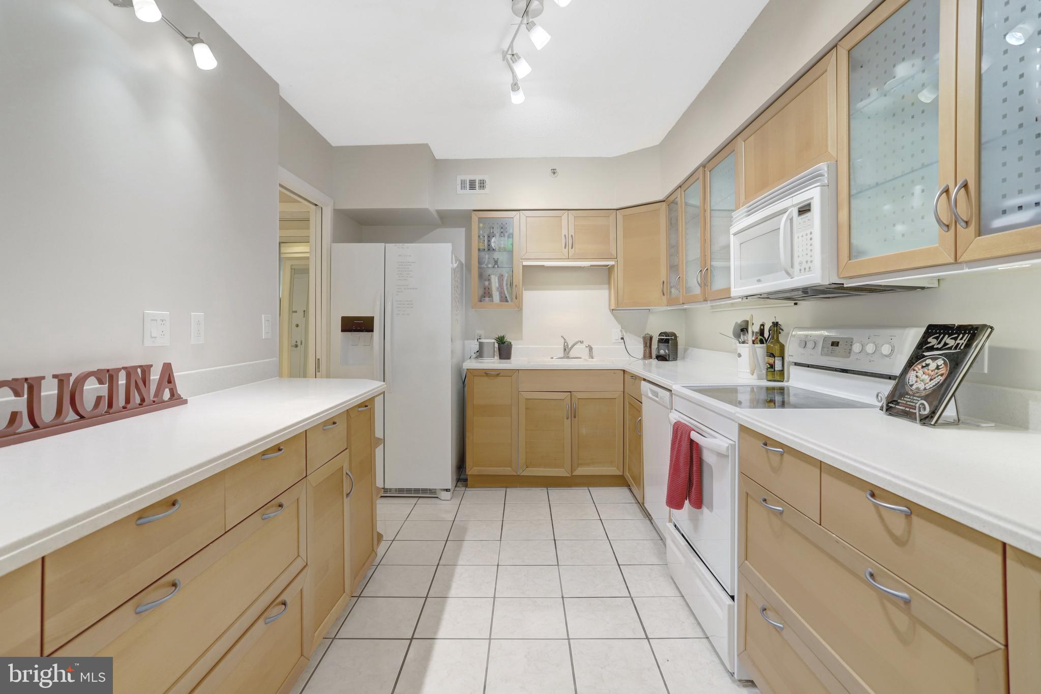 5501 SEMINARY ROAD 514S