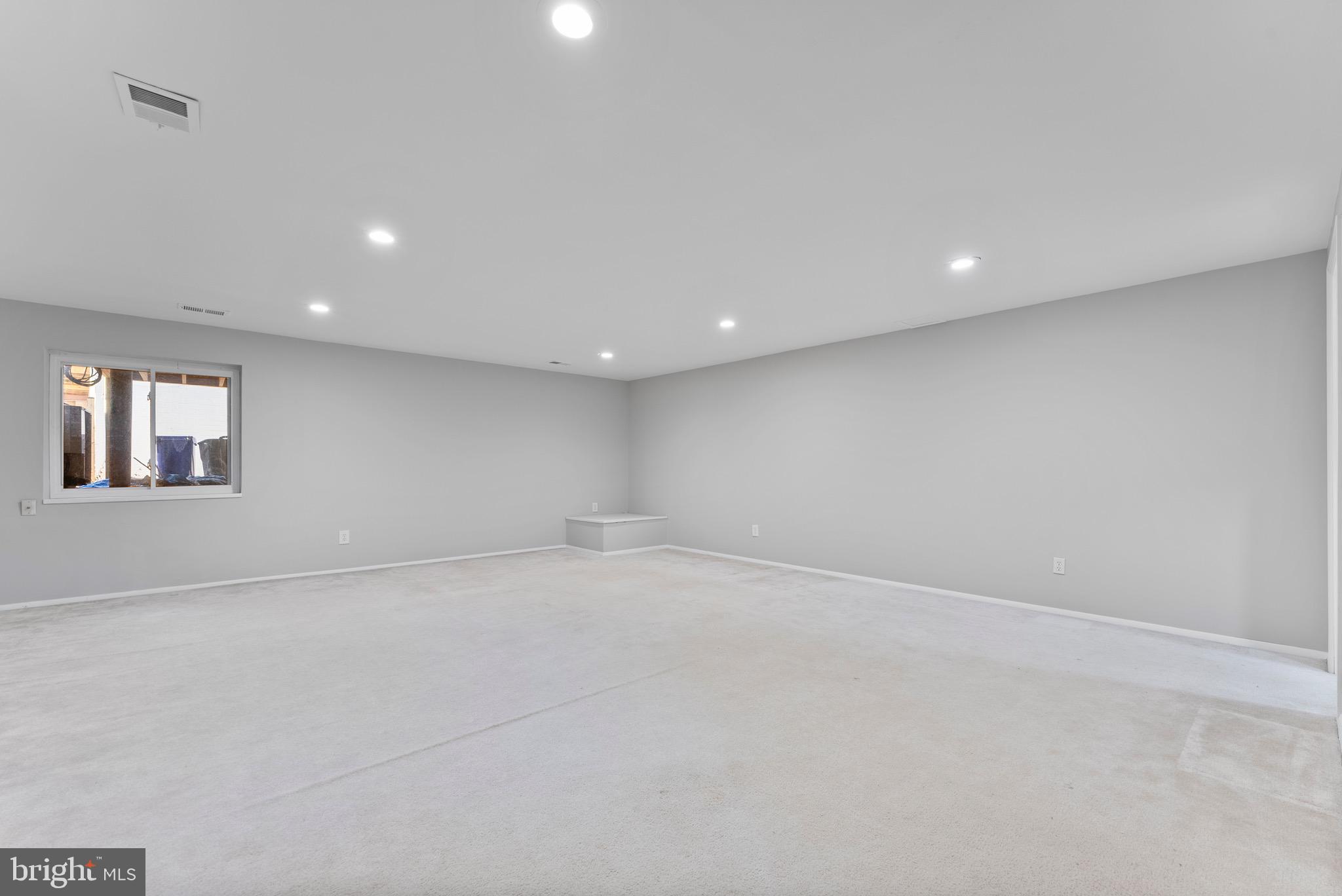 OWEN BROWN ESTATES - Residential