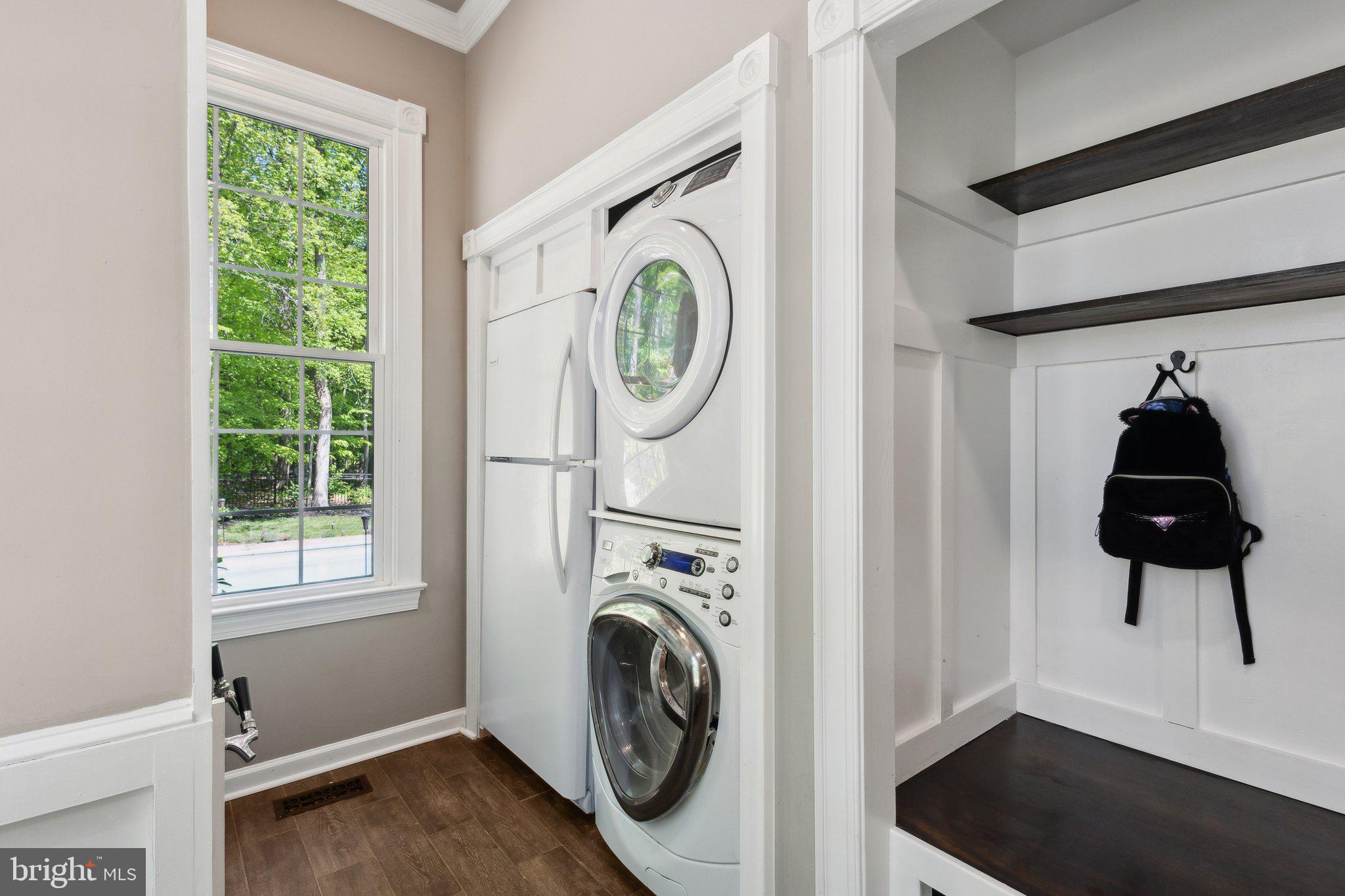 WOLF RUN - Residential