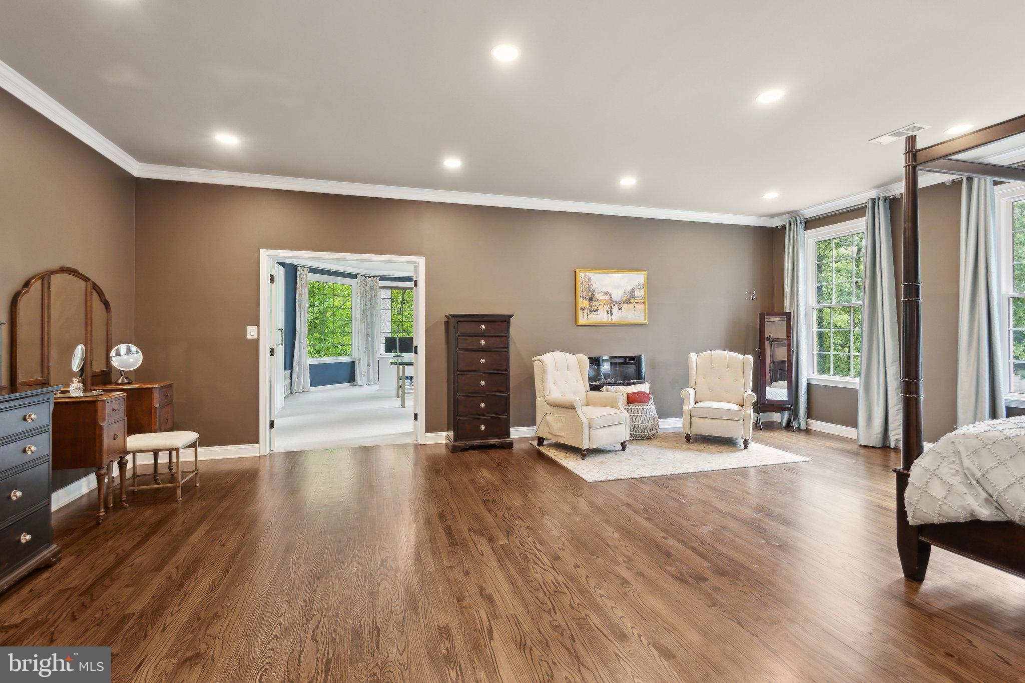 WOLF RUN - Residential