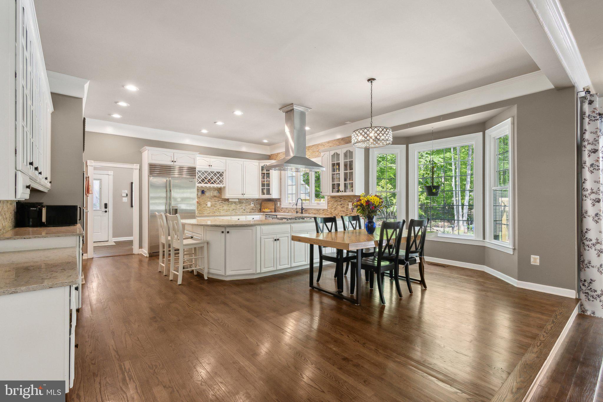 WOLF RUN - Residential