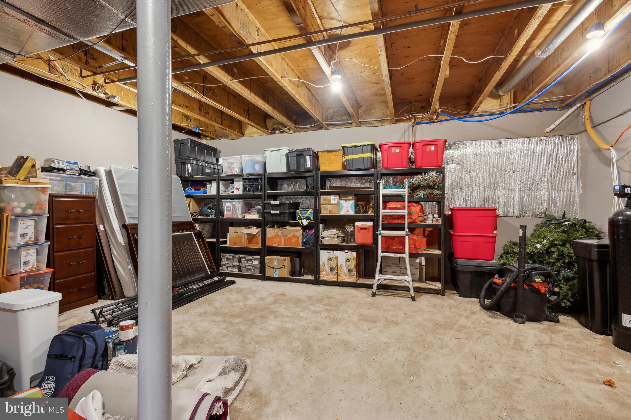 WOLF RUN - Residential