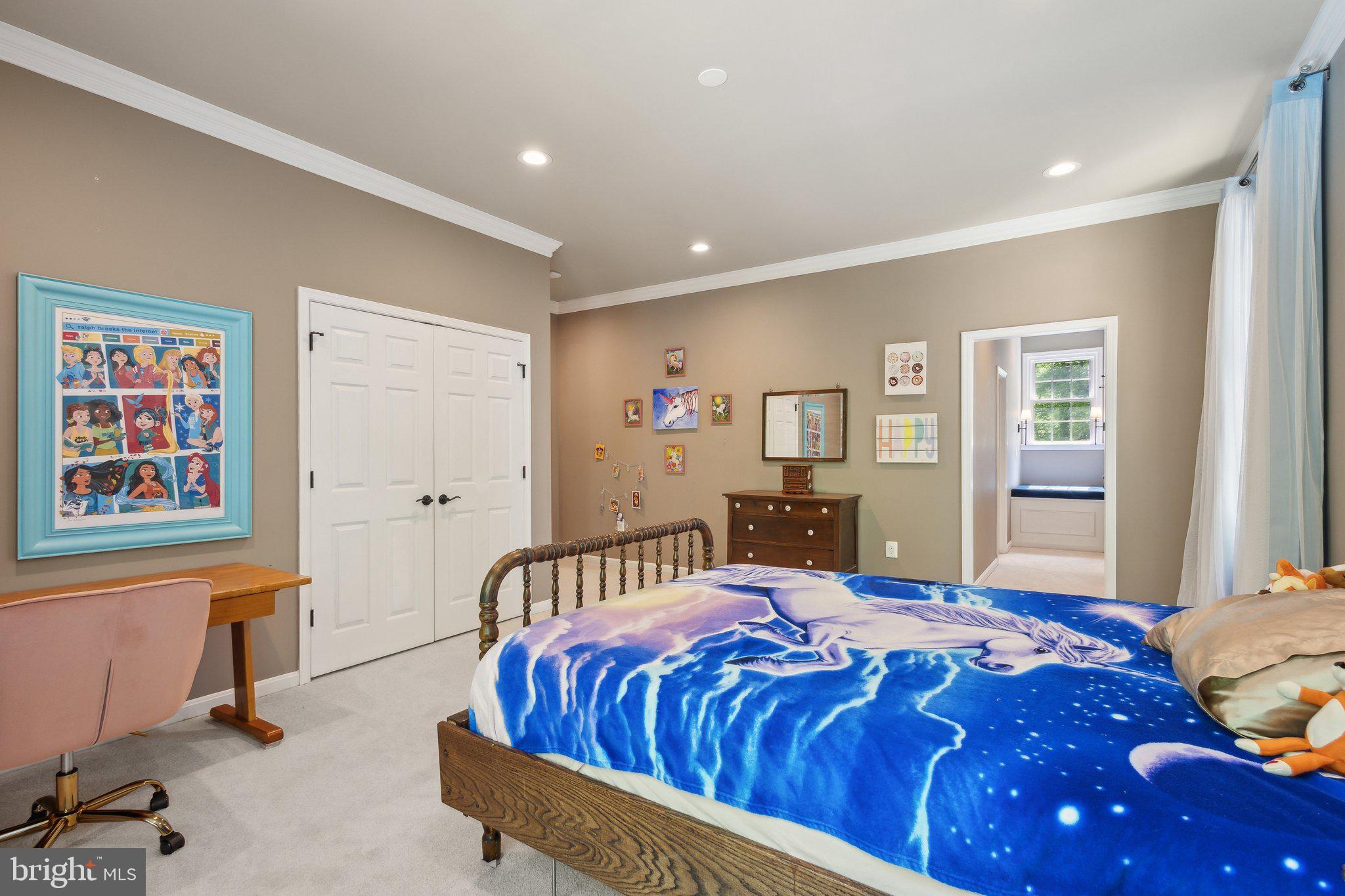 WOLF RUN - Residential