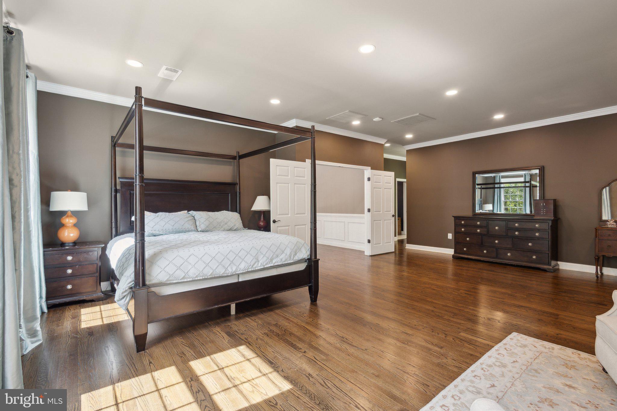 WOLF RUN - Residential