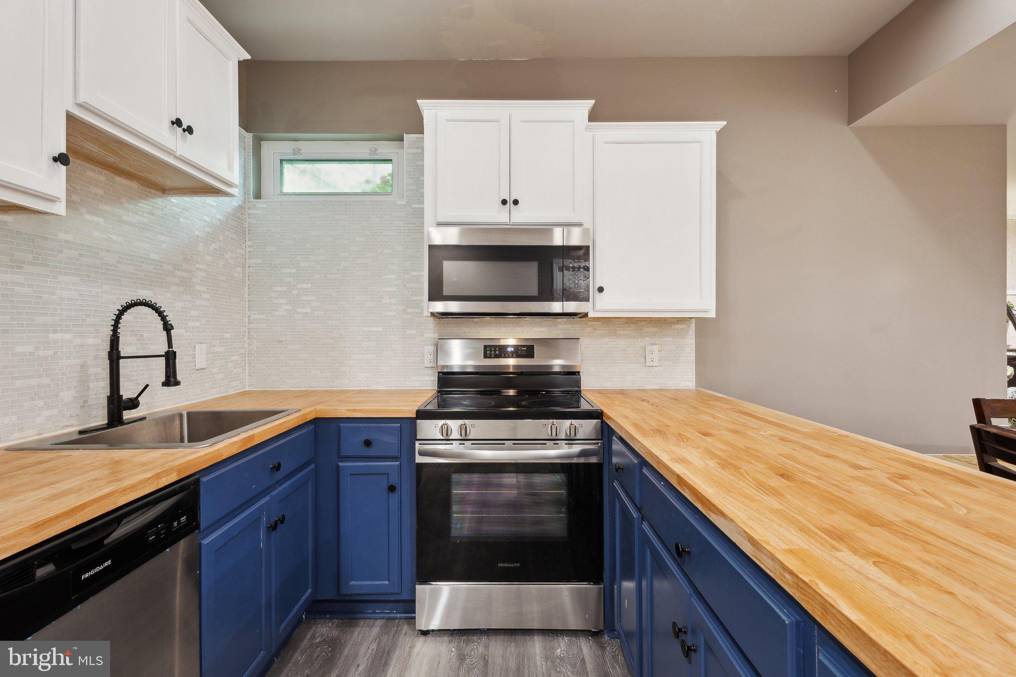 WOLF RUN - Residential