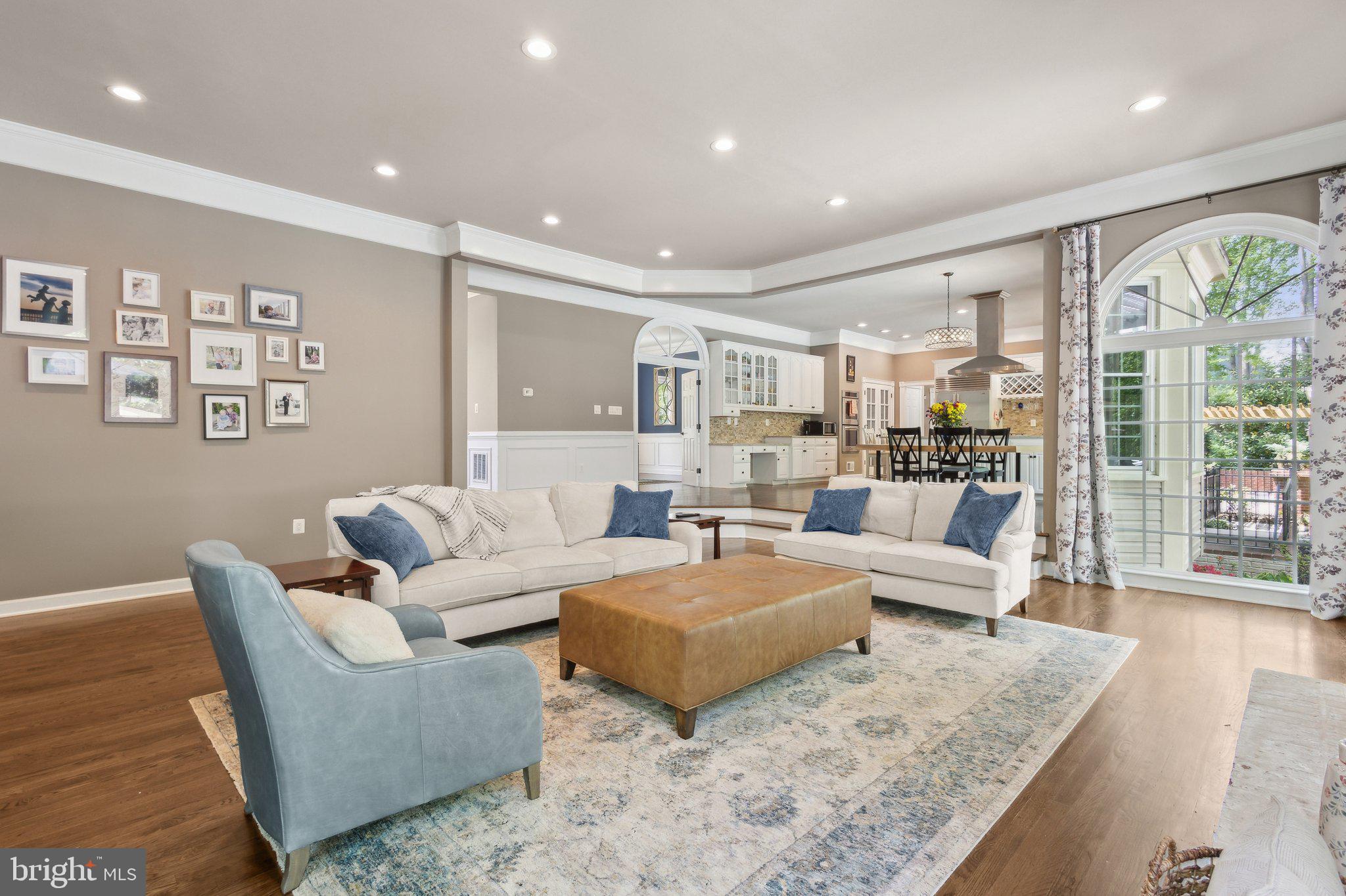 WOLF RUN - Residential