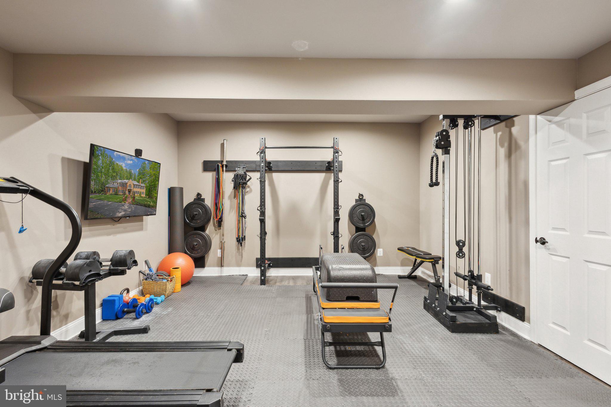 WOLF RUN - Residential