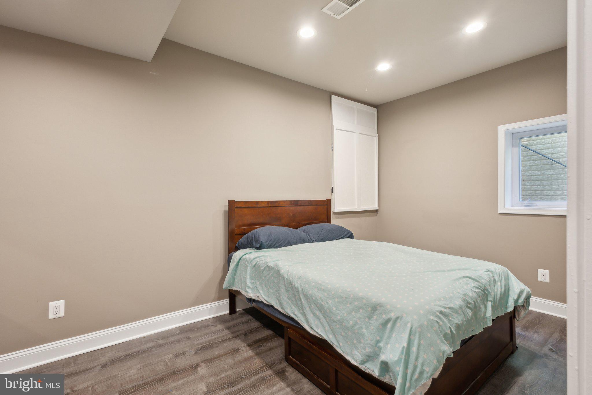 WOLF RUN - Residential