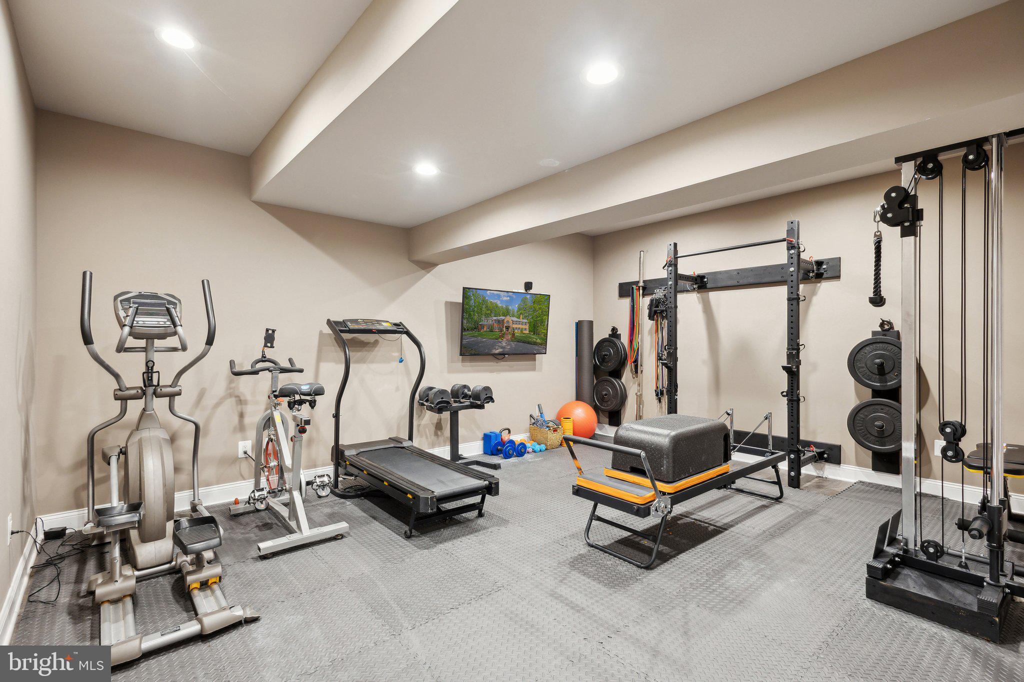 WOLF RUN - Residential