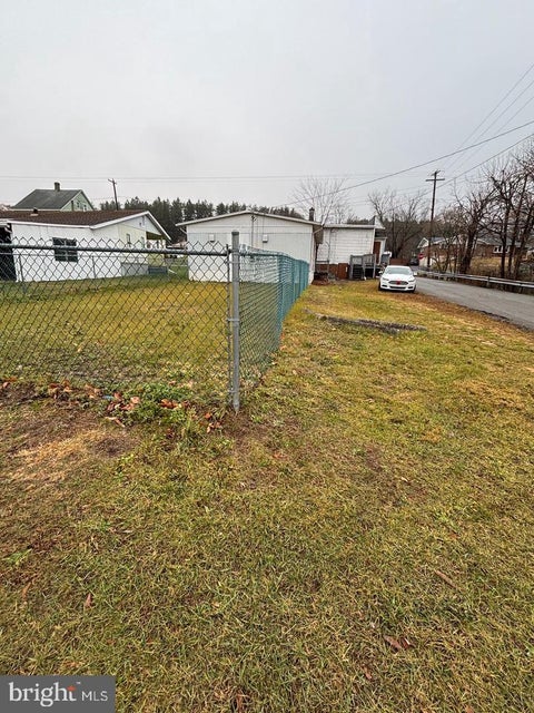 Photo of 602 W Market Street, WILLIAMSTOWN, PA 17098 (MLS # PADA2064336)