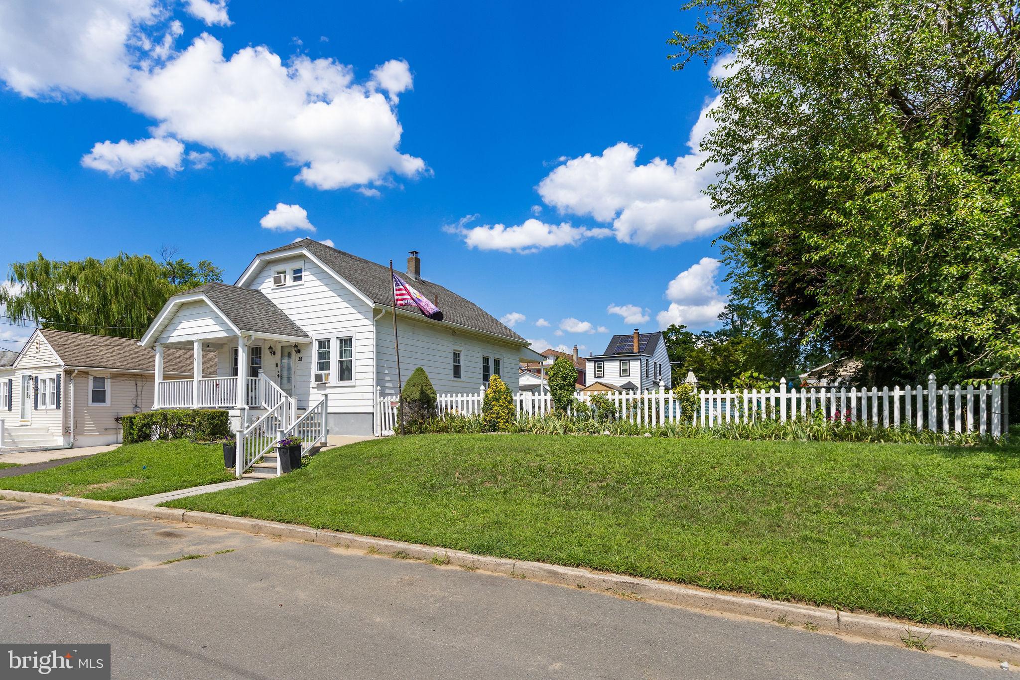 38 OREGON AVENUE
