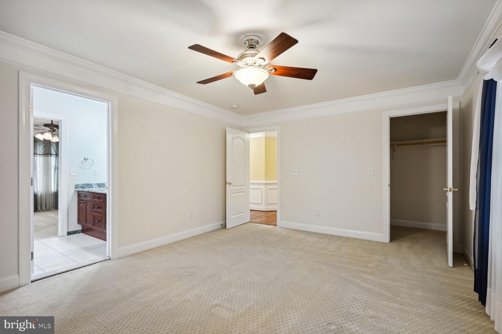 CLASSIC LAKES - Residential