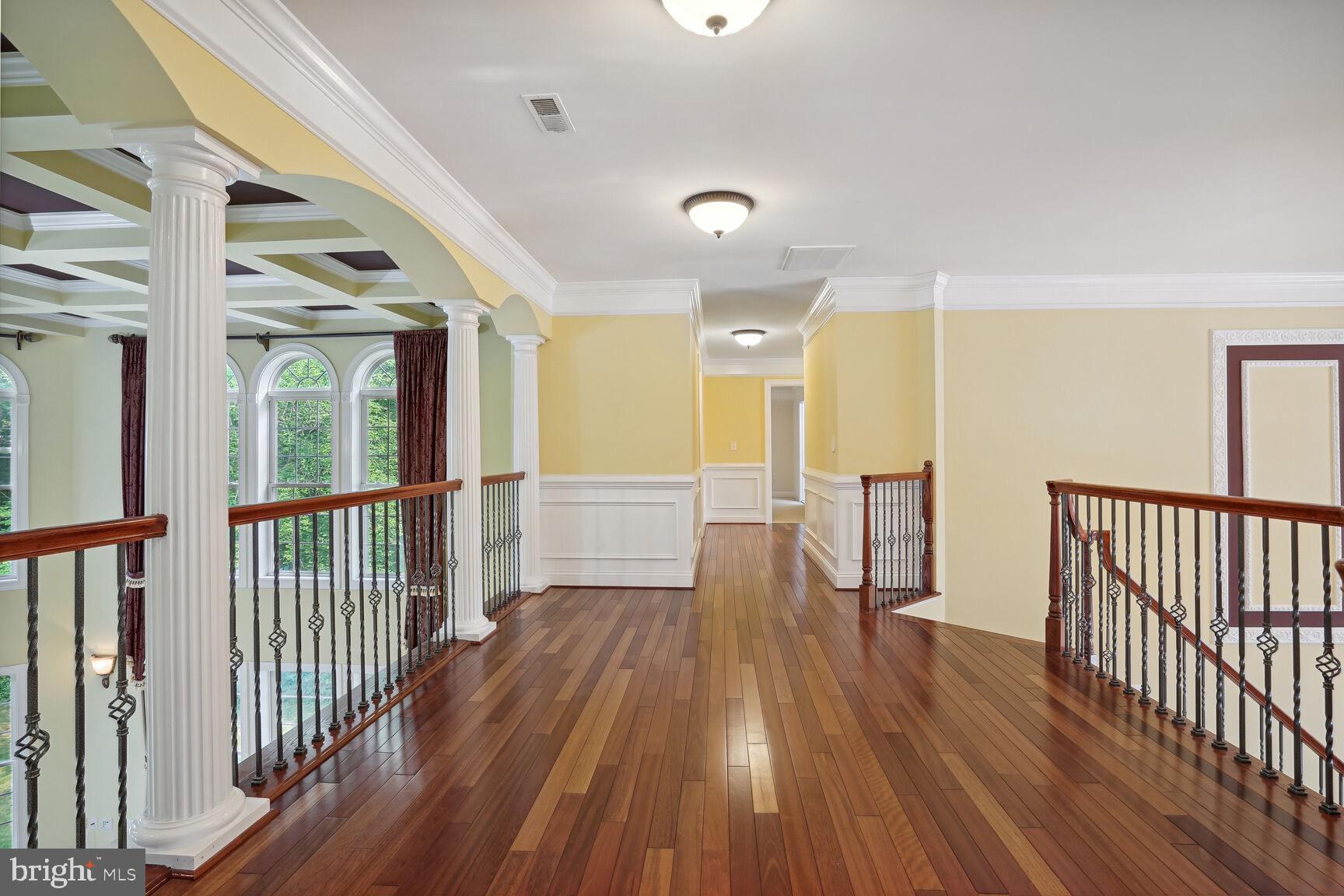 CLASSIC LAKES - Residential