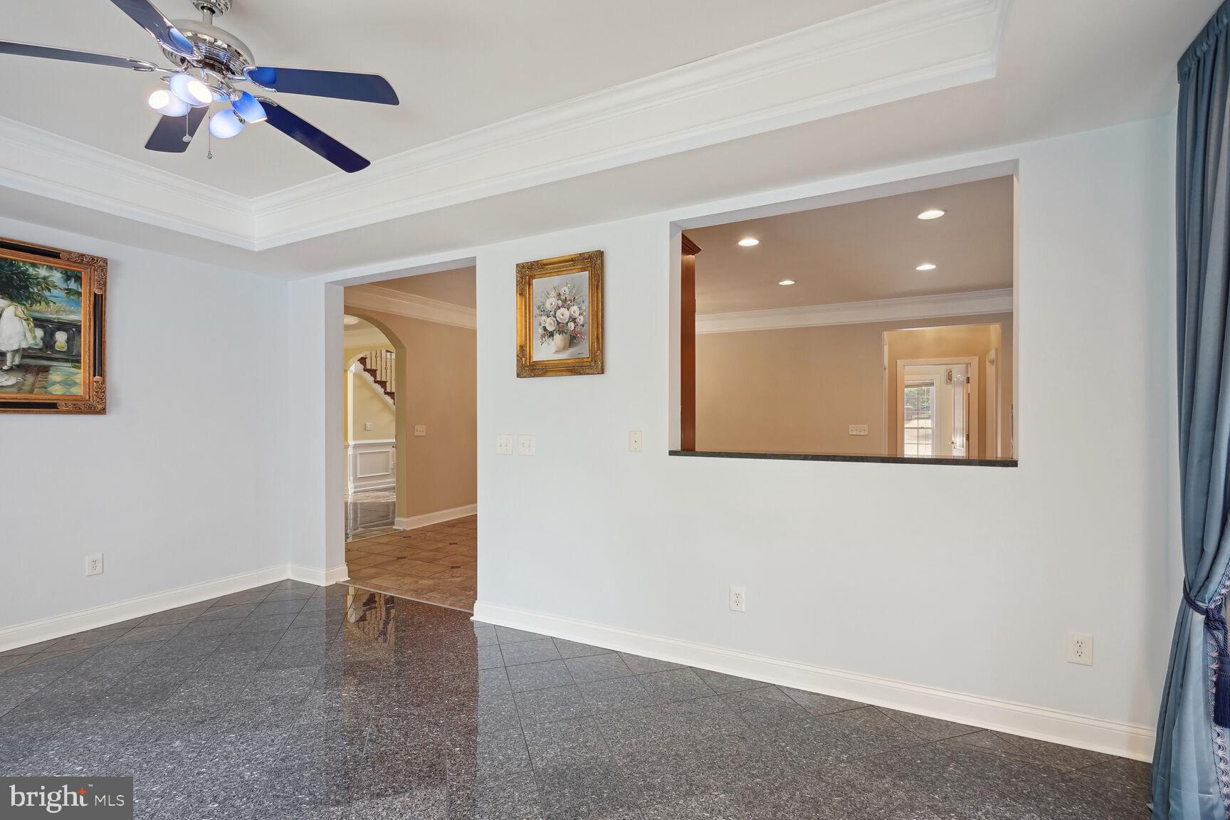 CLASSIC LAKES - Residential