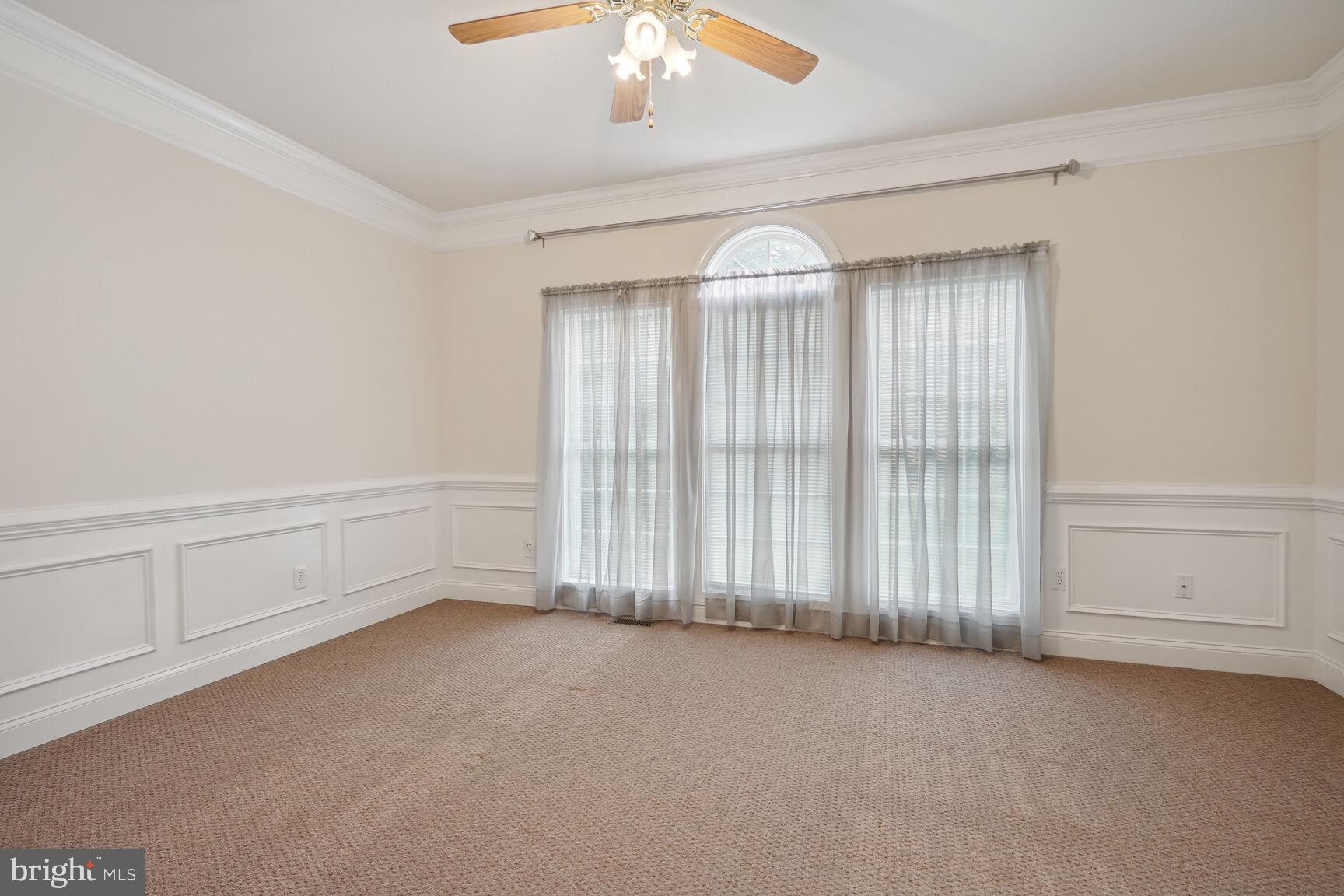 CLASSIC LAKES - Residential