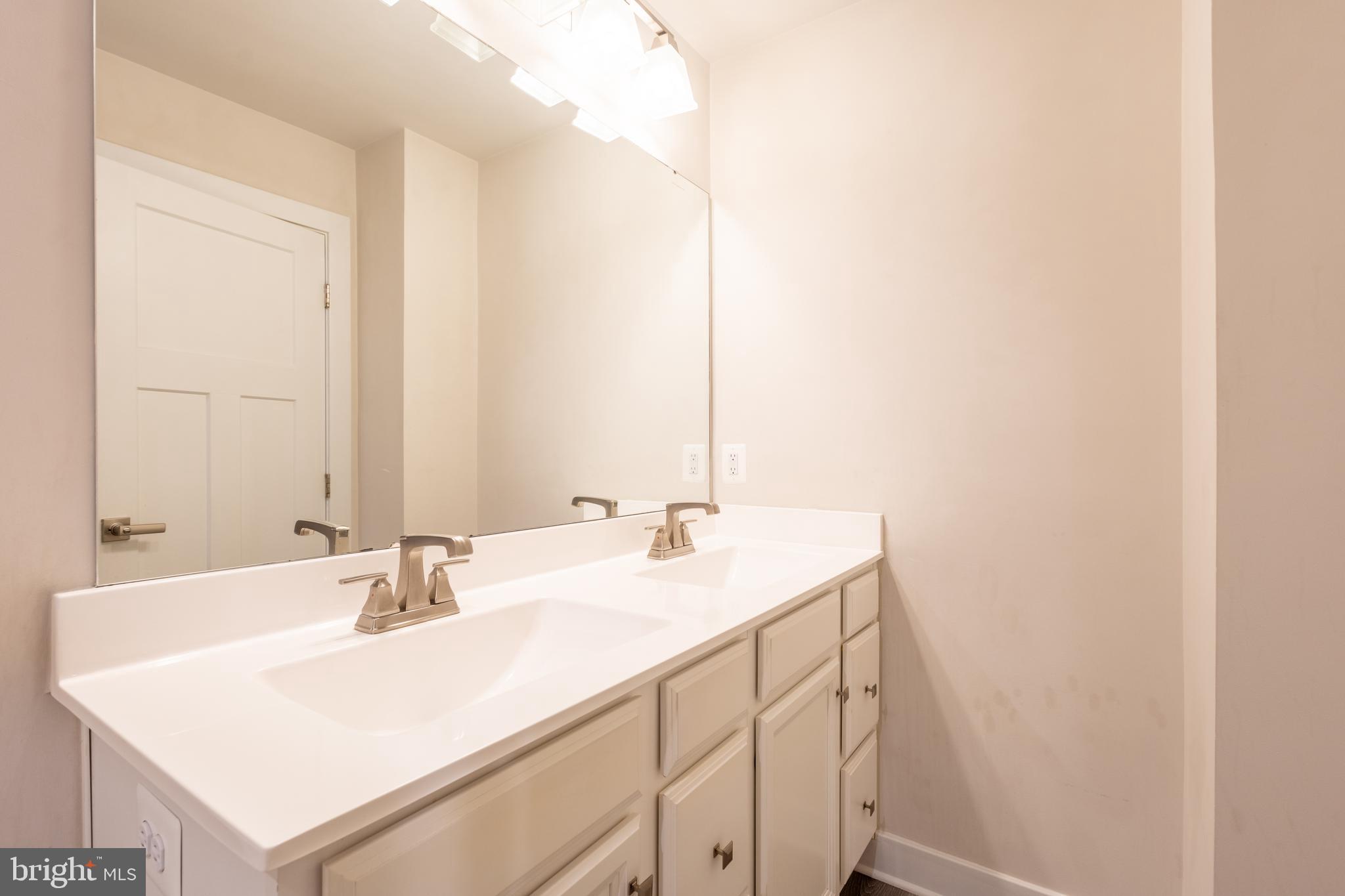 NORTH LAUREL PARK - Residential Lease