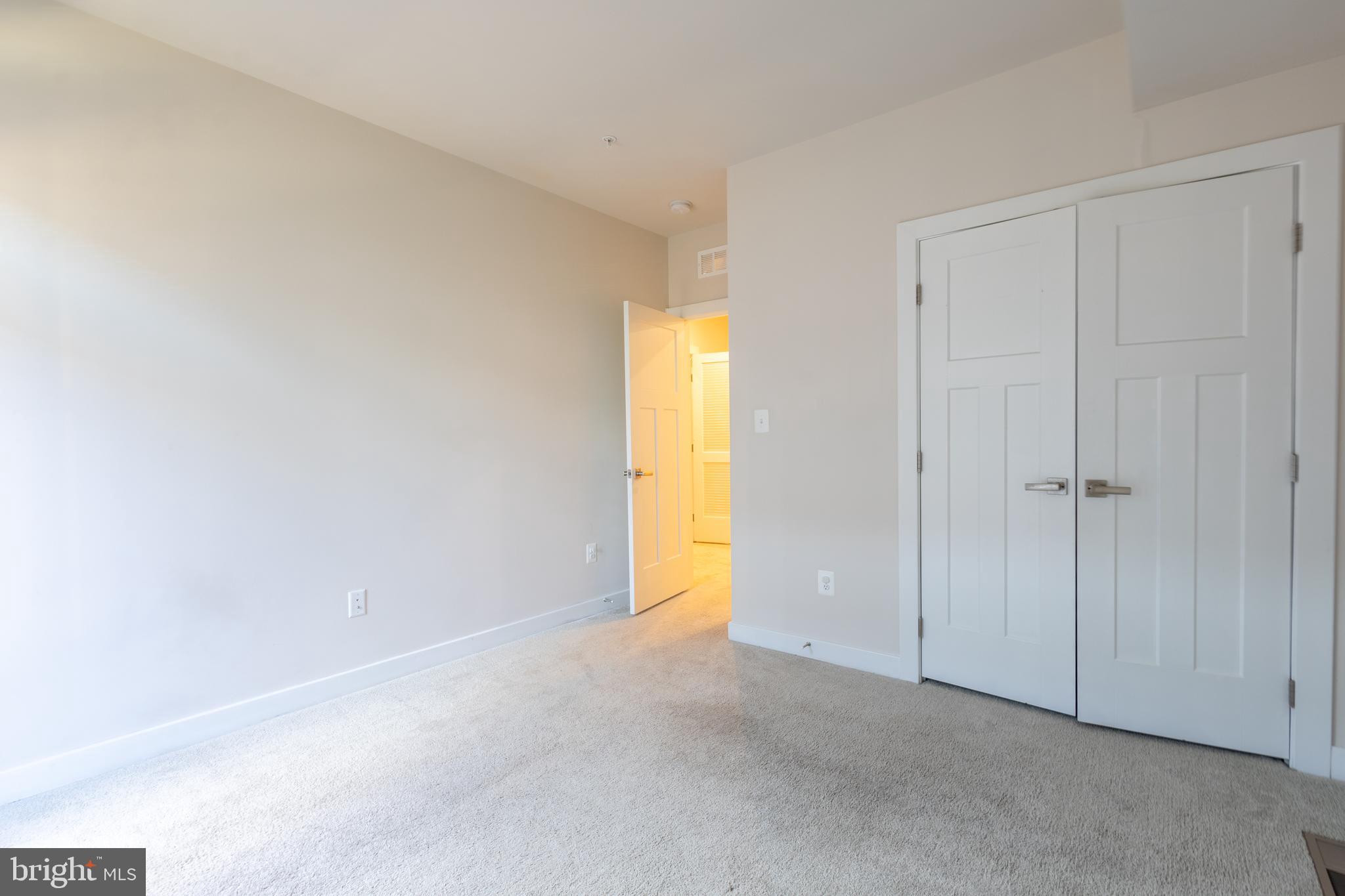 NORTH LAUREL PARK - Residential Lease