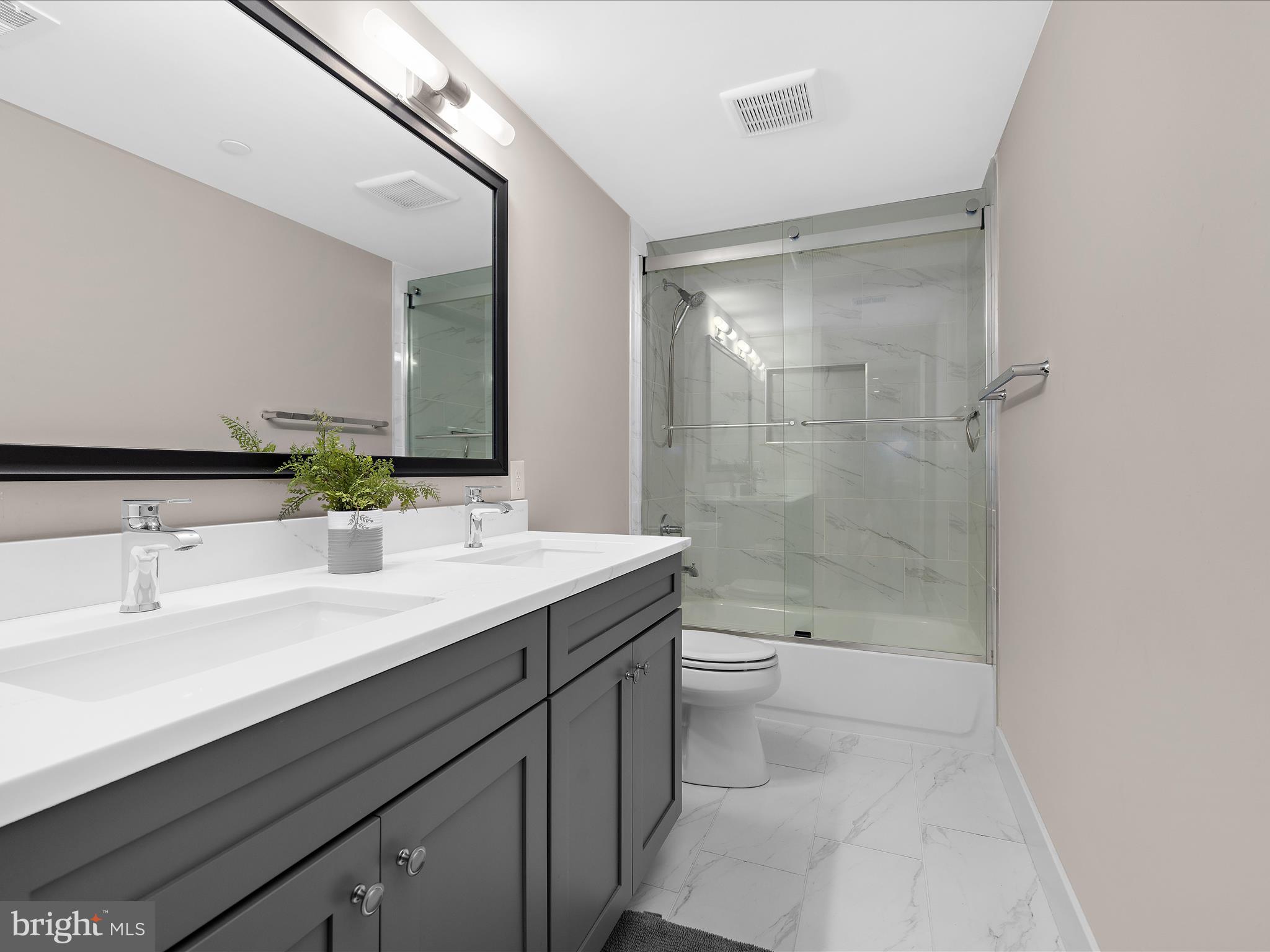 MAGOTHY BEACH - Residential