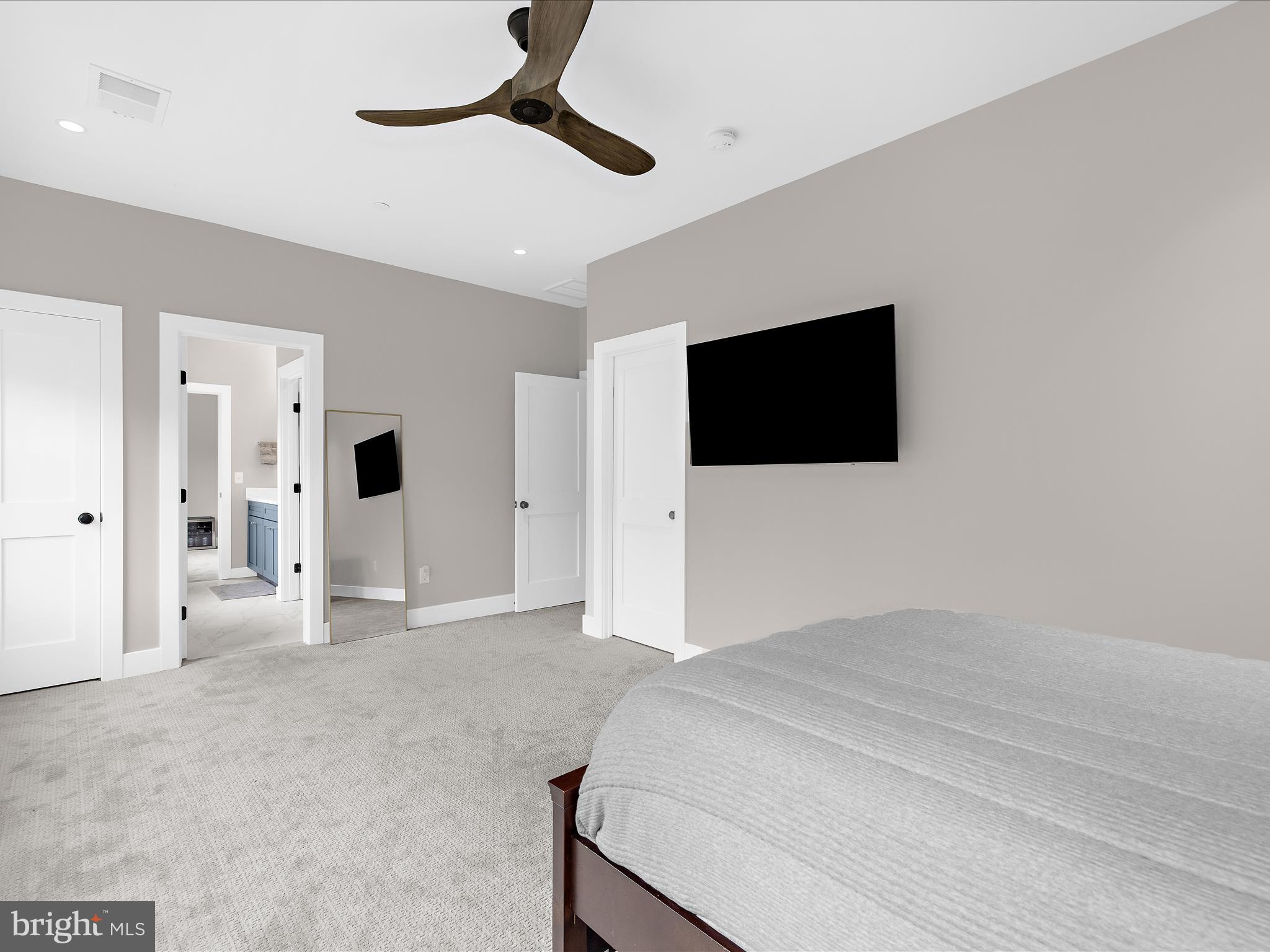 MAGOTHY BEACH - Residential