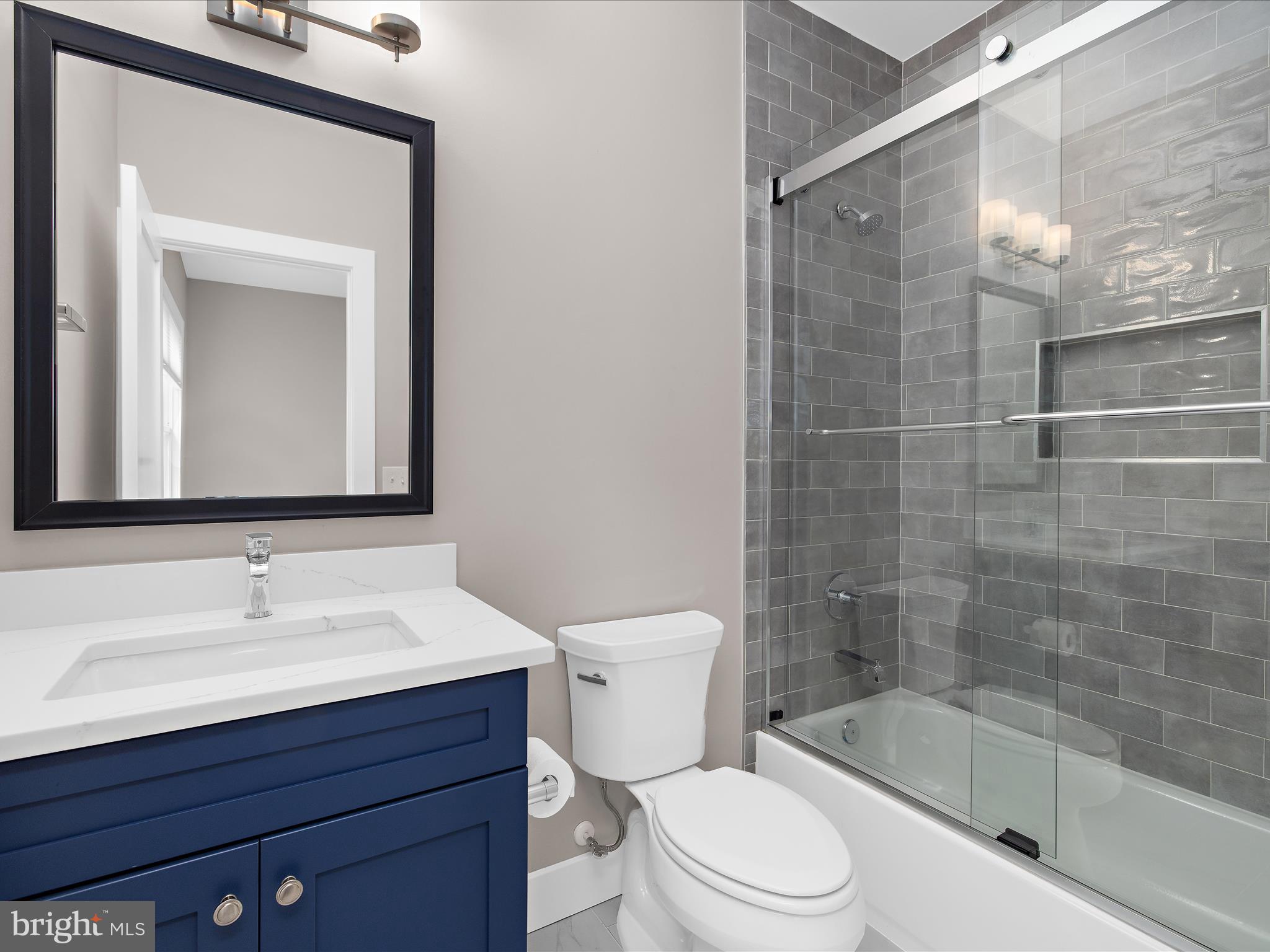 MAGOTHY BEACH - Residential