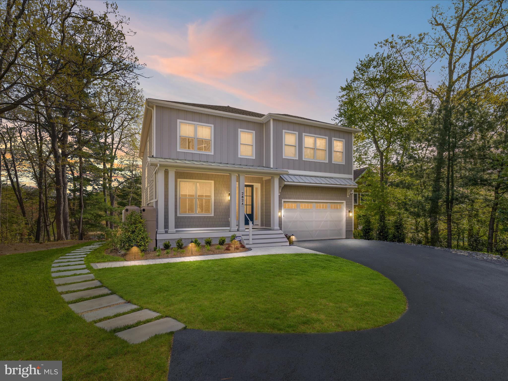 282A NORTH DR