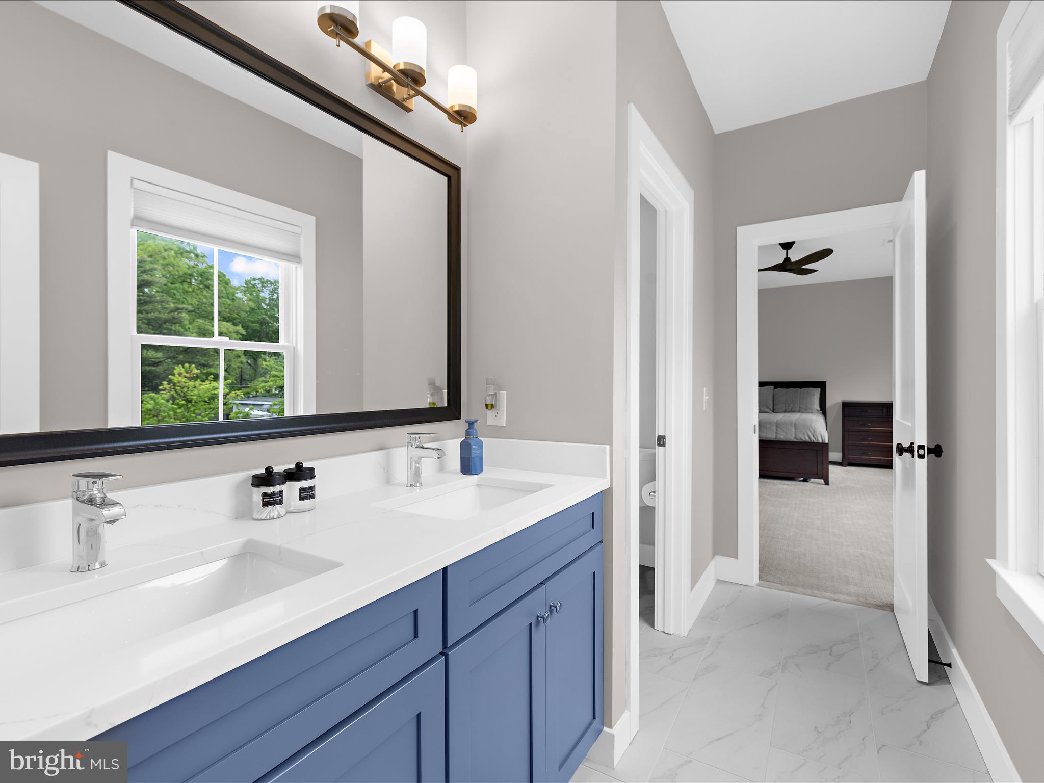 MAGOTHY BEACH - Residential