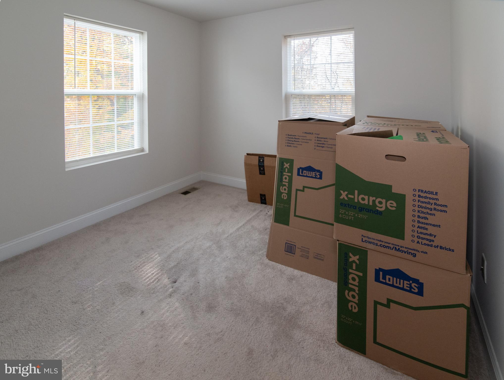 SPRING CREEK - Residential