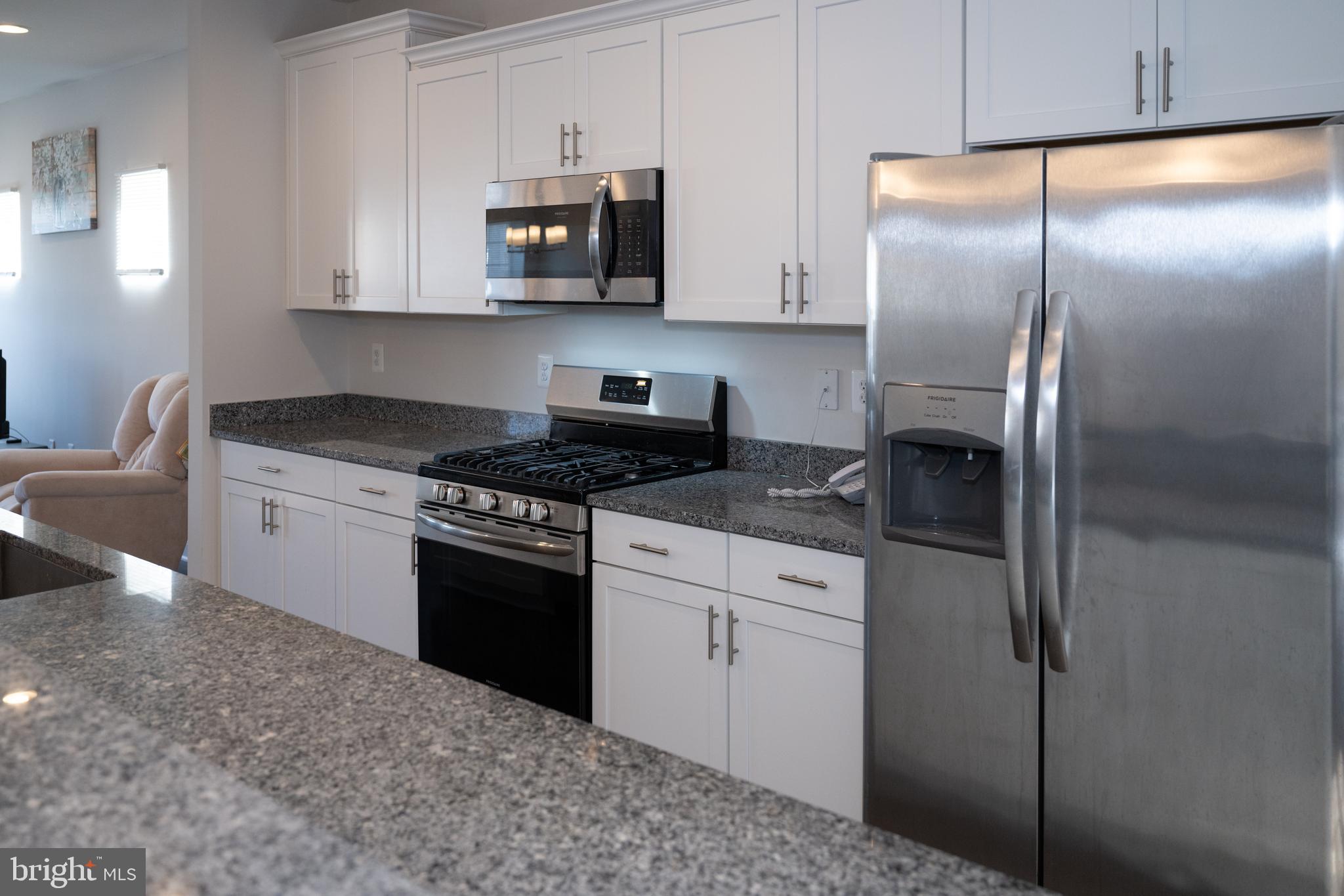 SPRING CREEK - Residential