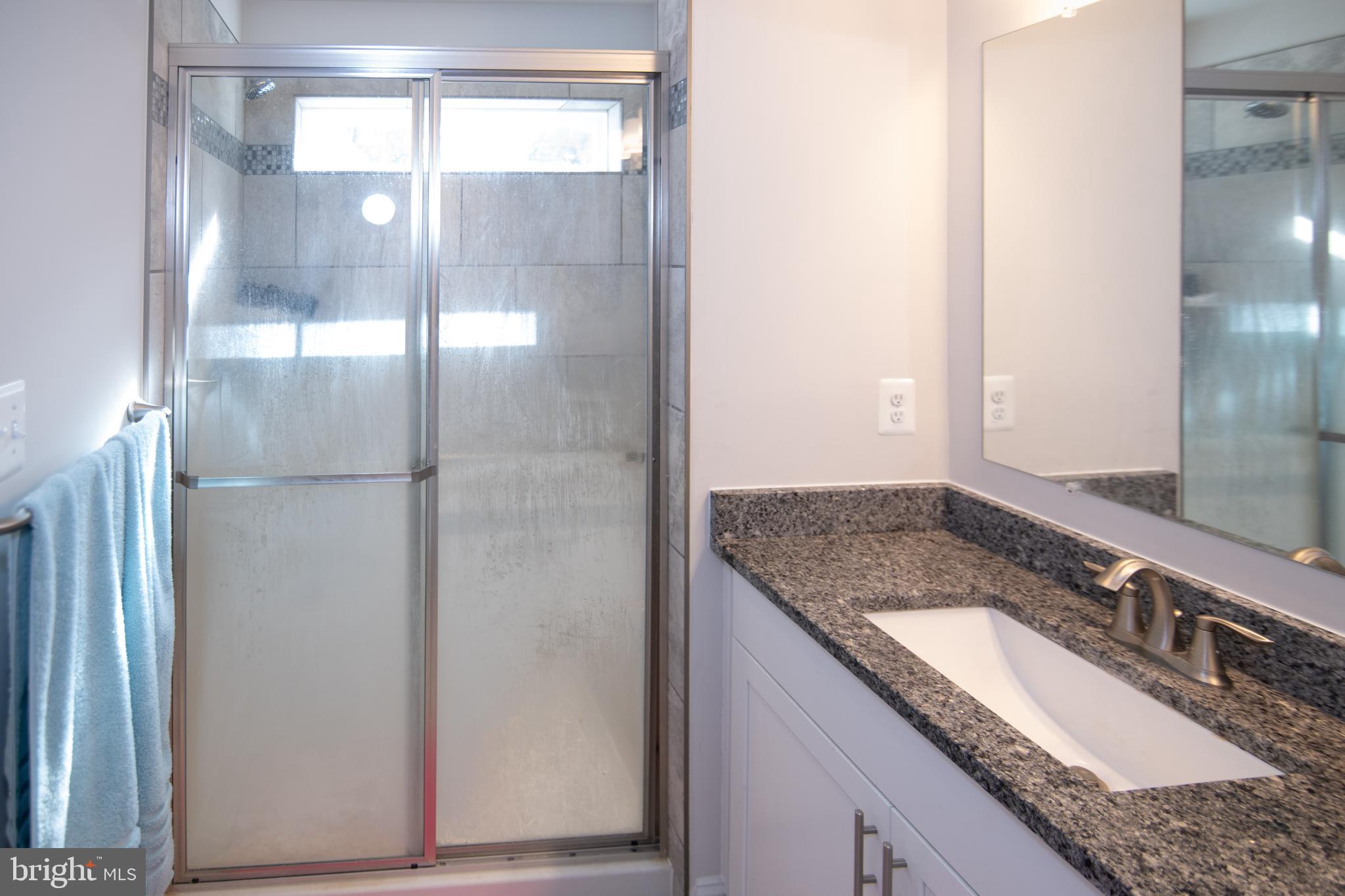 SPRING CREEK - Residential