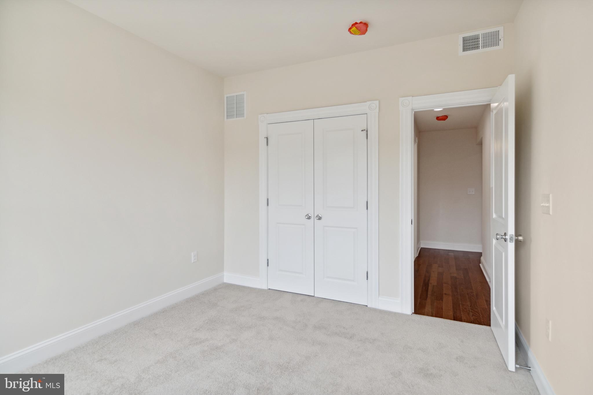 MIDDLE EAST - Residential