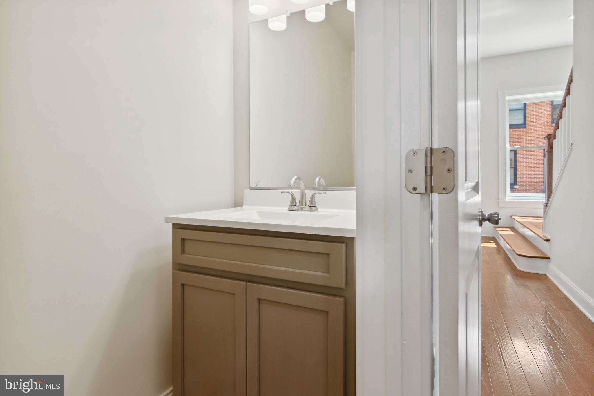 MIDDLE EAST - Residential