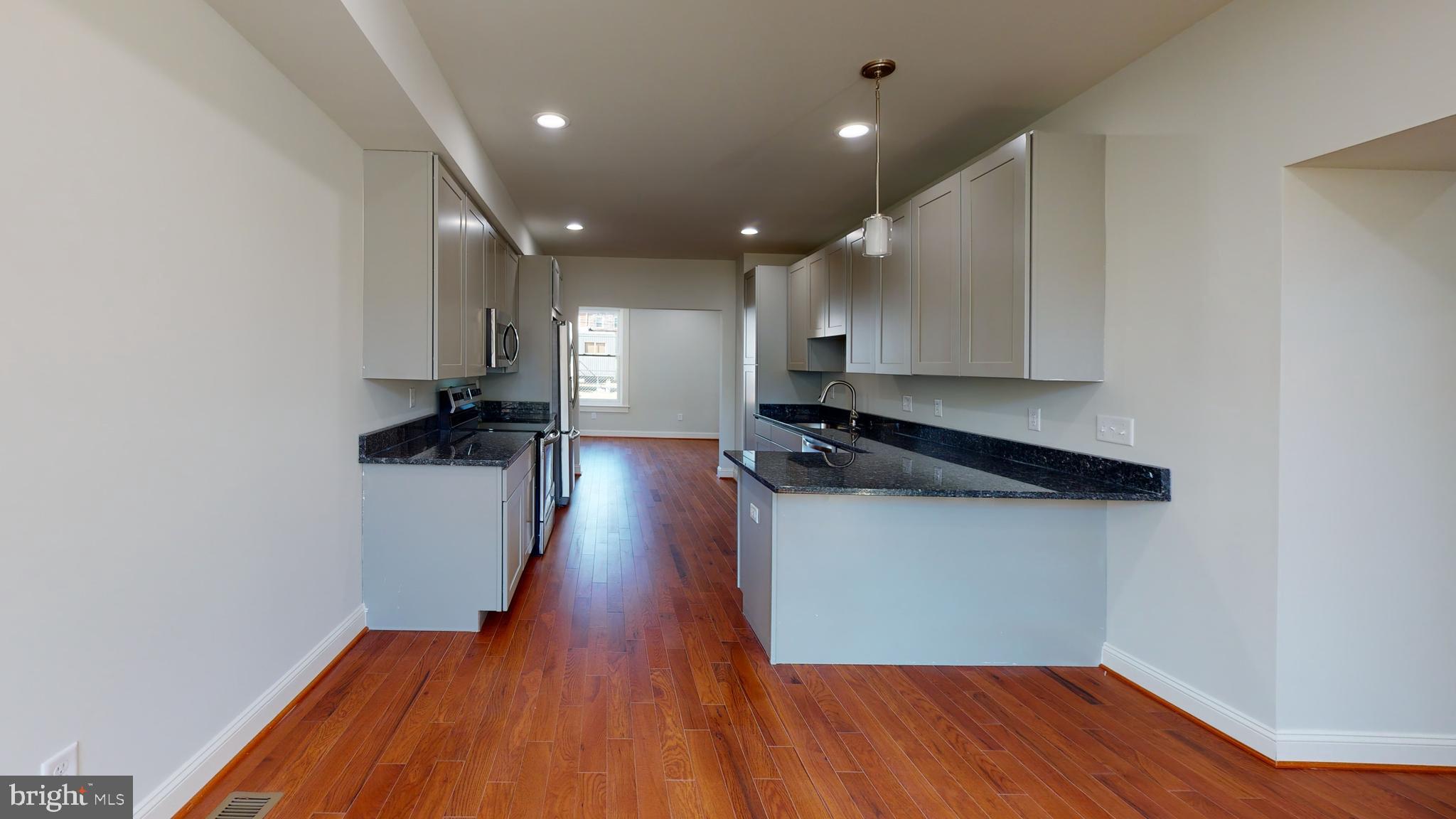 MIDDLE EAST - Residential