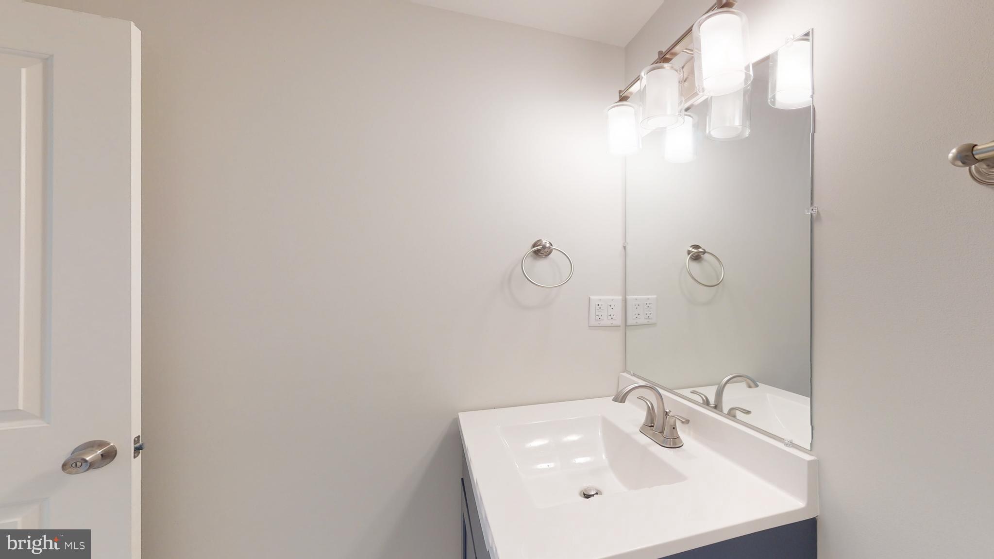 MIDDLE EAST - Residential