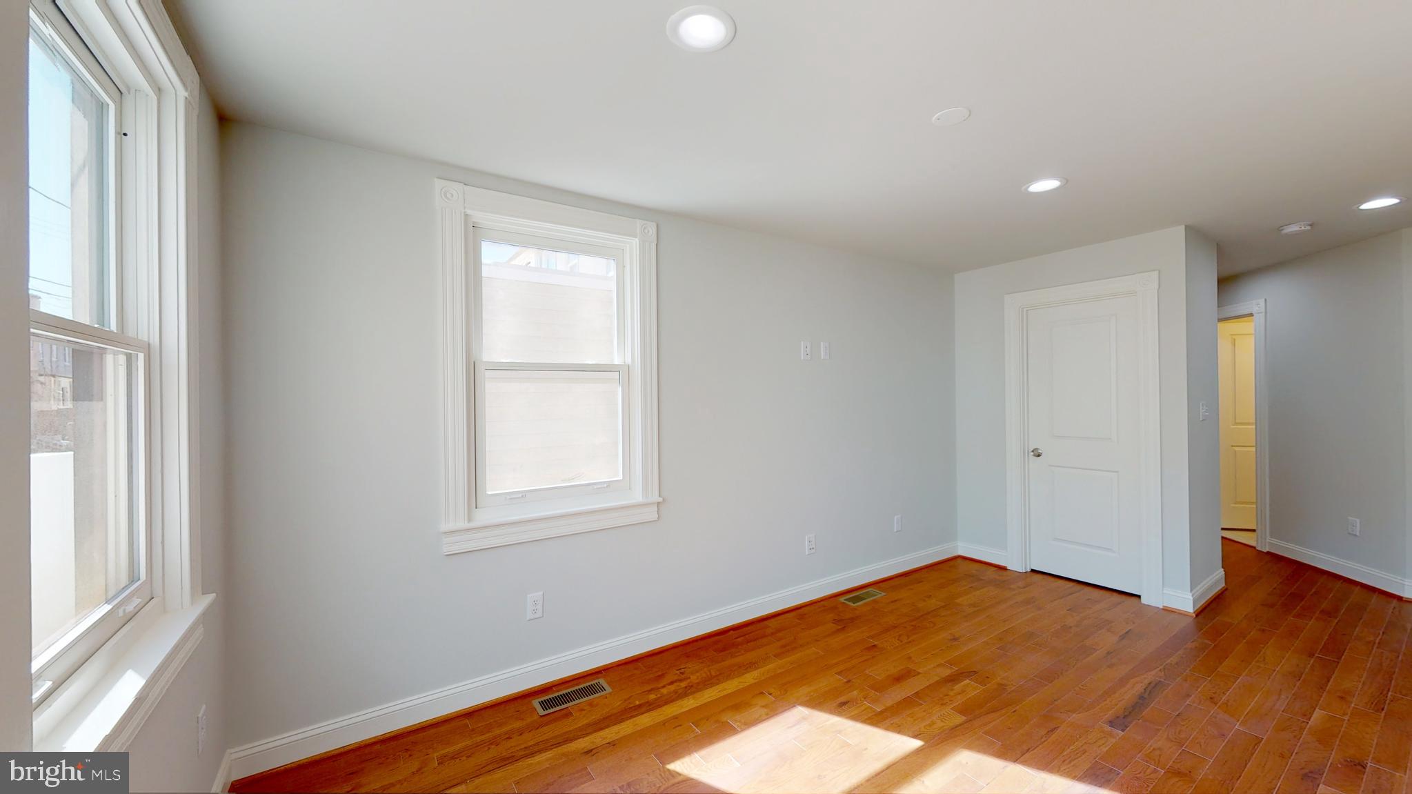 MIDDLE EAST - Residential