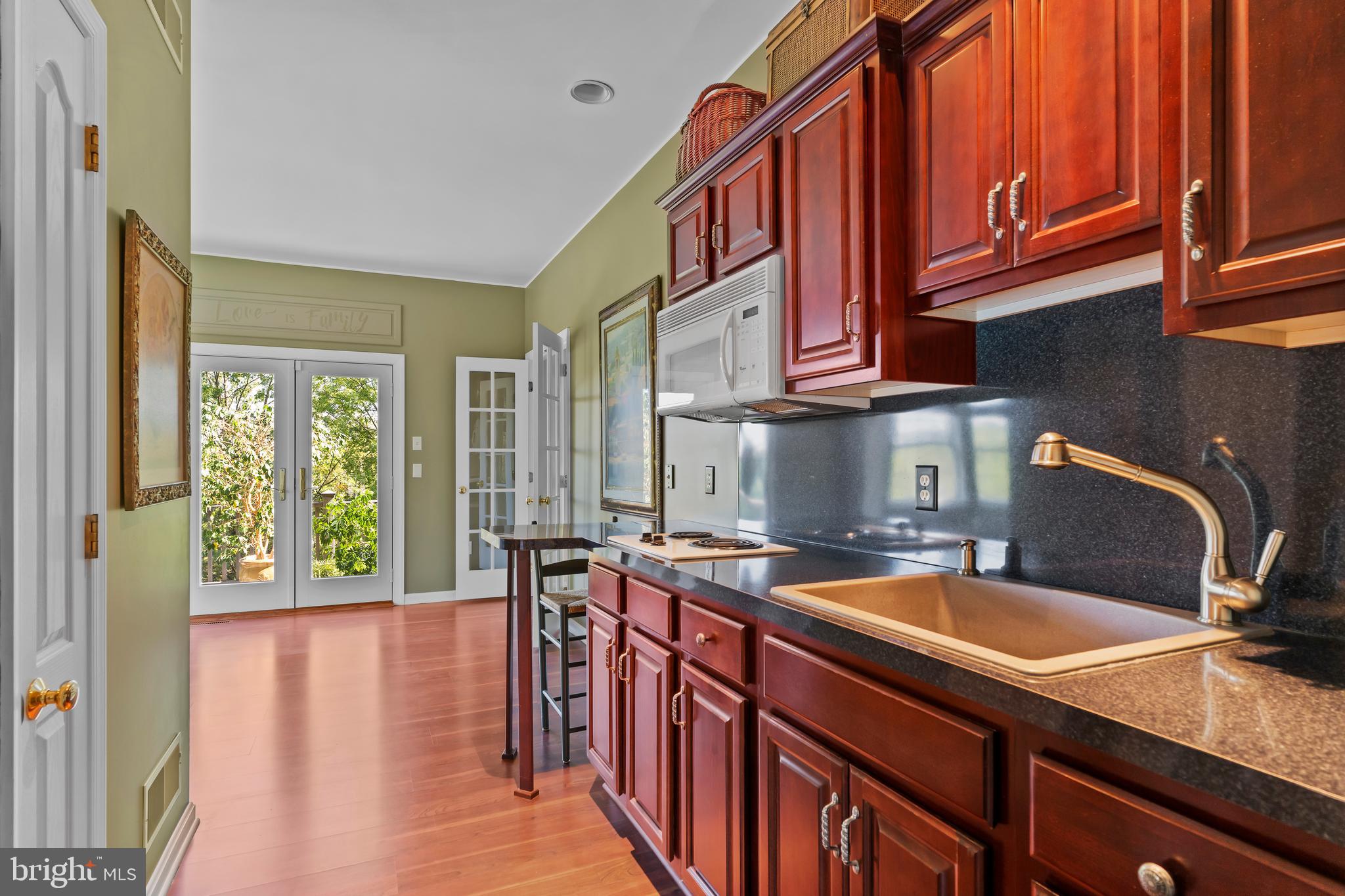 FLORIBUNDA - Residential