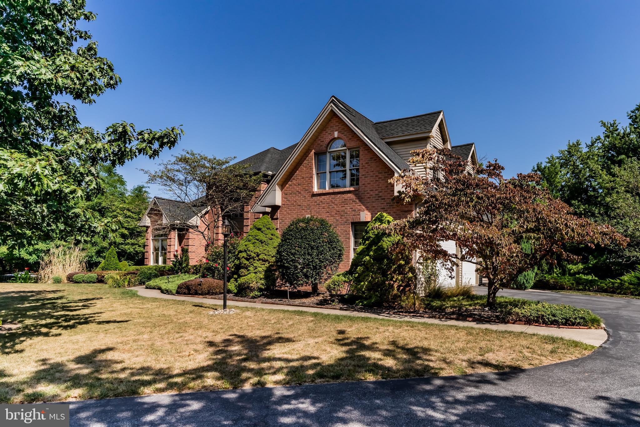 FLORIBUNDA - Residential