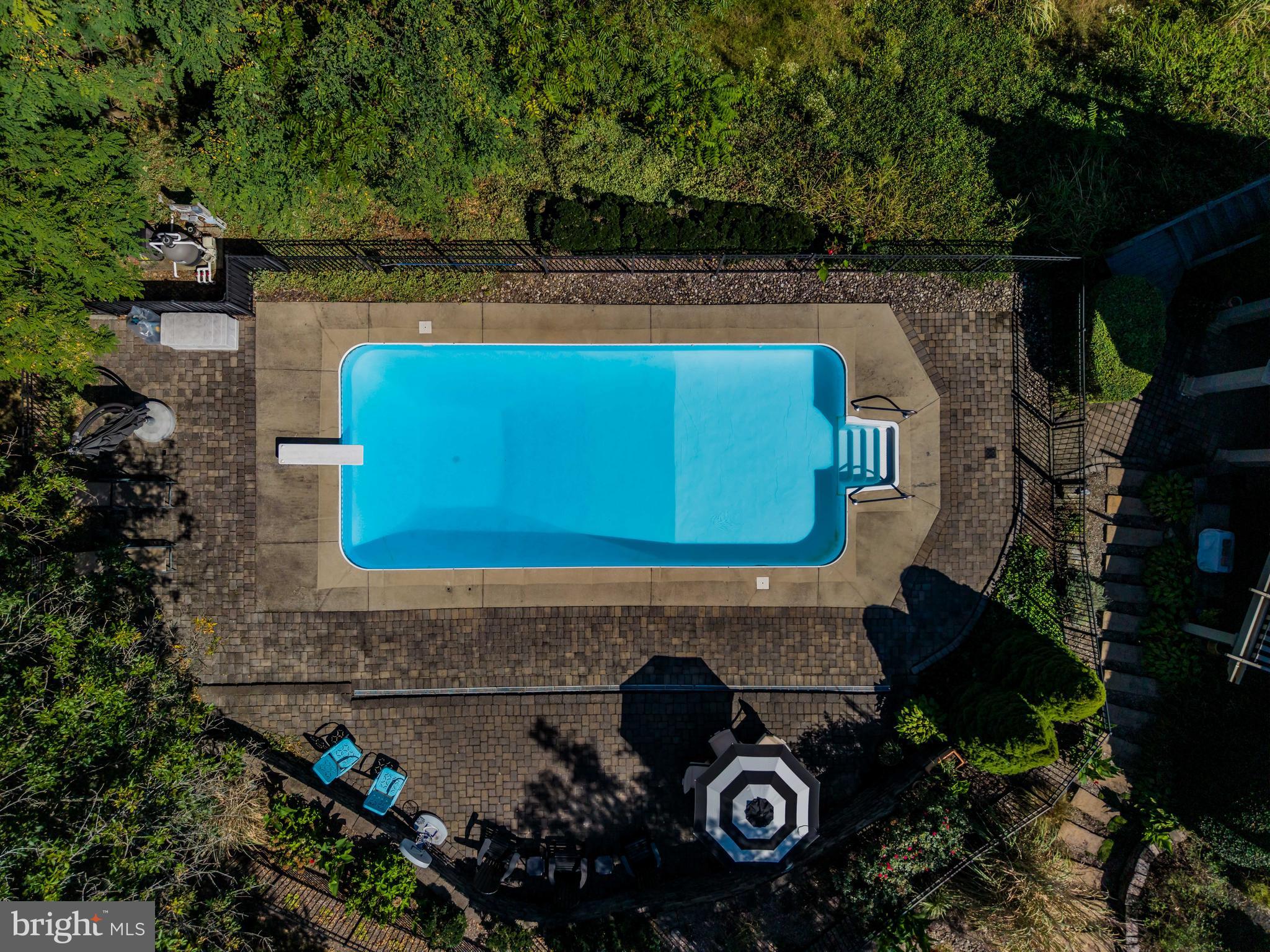 FLORIBUNDA - Residential